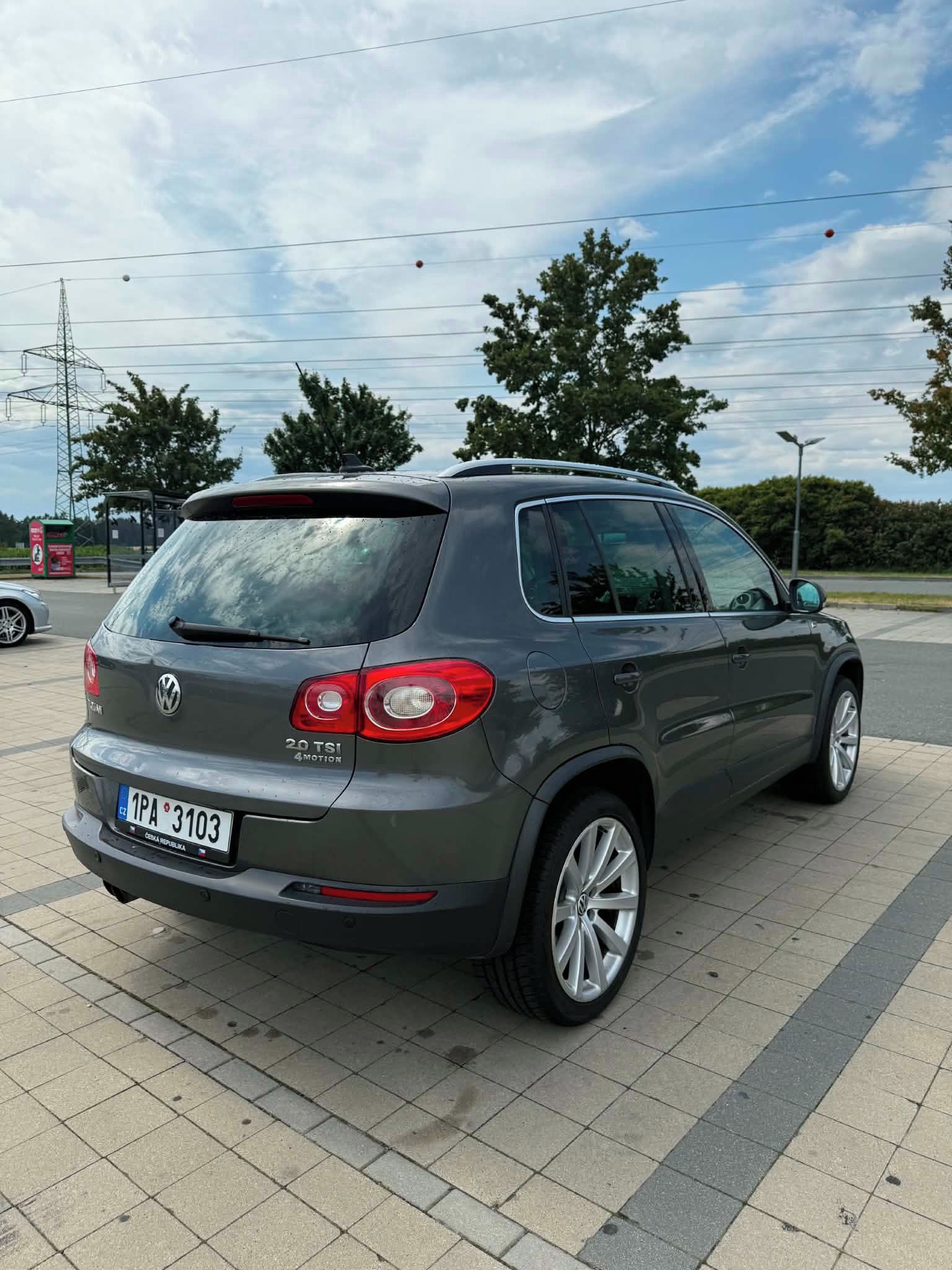 Volkswagen Tiguan, 2.0 TSI 147kw, 4x4, DSG R-line - fotka 5