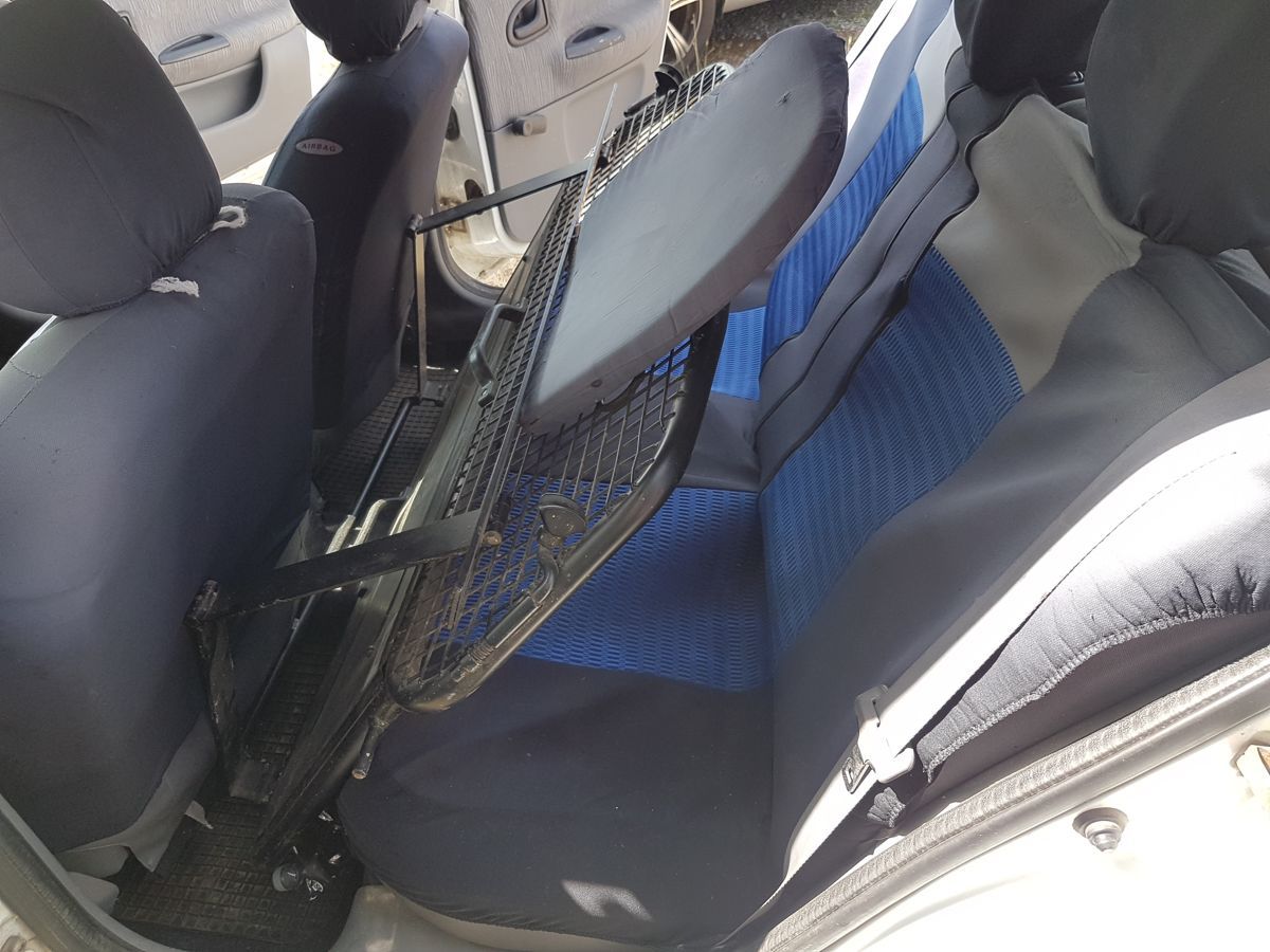 Renault Mégane, Megane 1.4i 70KW TAŽNÉ - fotka 6