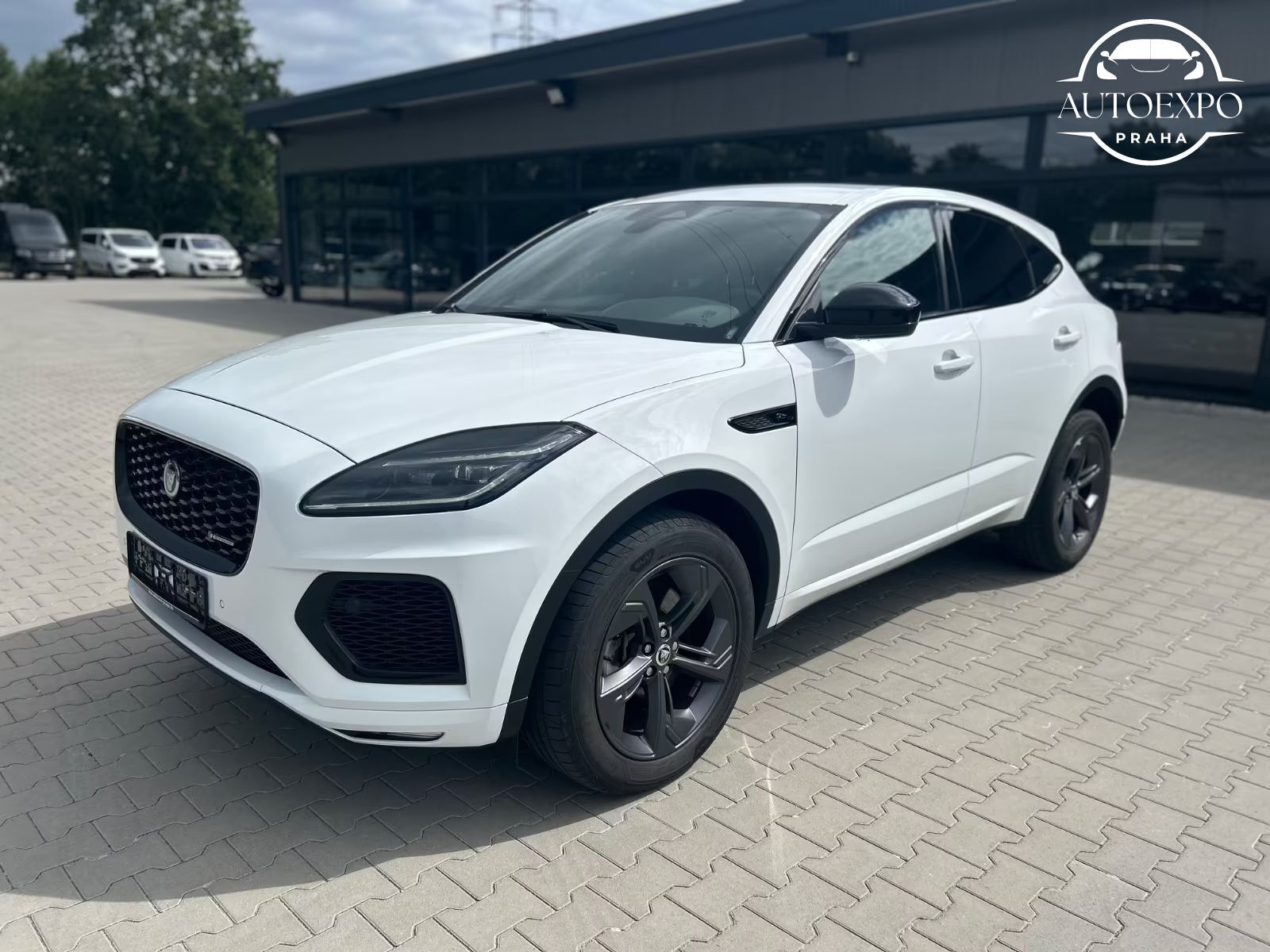Jaguar E-Pace, R-Dynamic AWD Black Pack - fotka 3