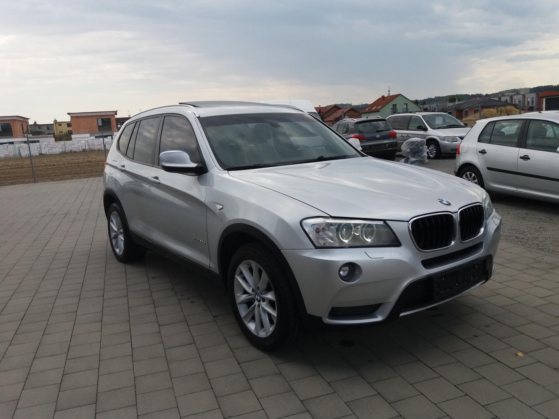 BMW X3, 2.0D,XENONY,PANORAMA,NAVI .!!!