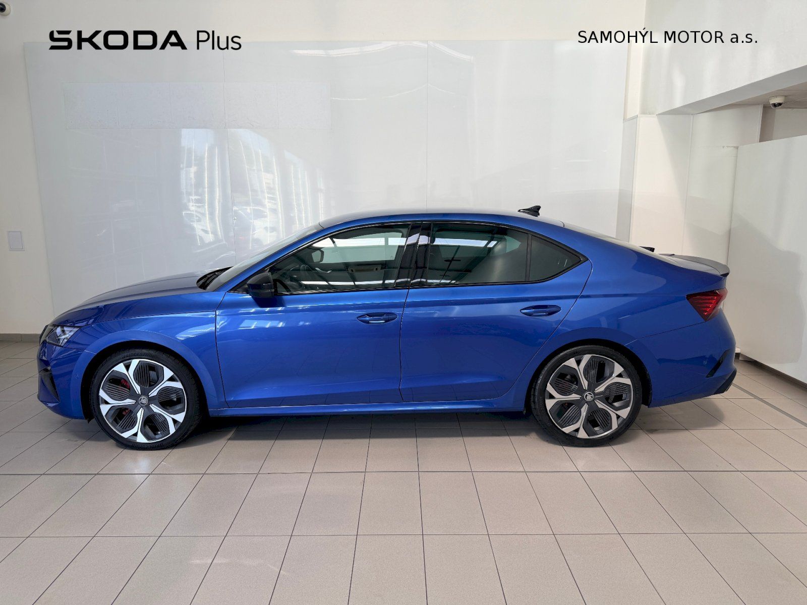 Škoda Octavia, 2.0 TSI 195 kW A7F - fotka 3