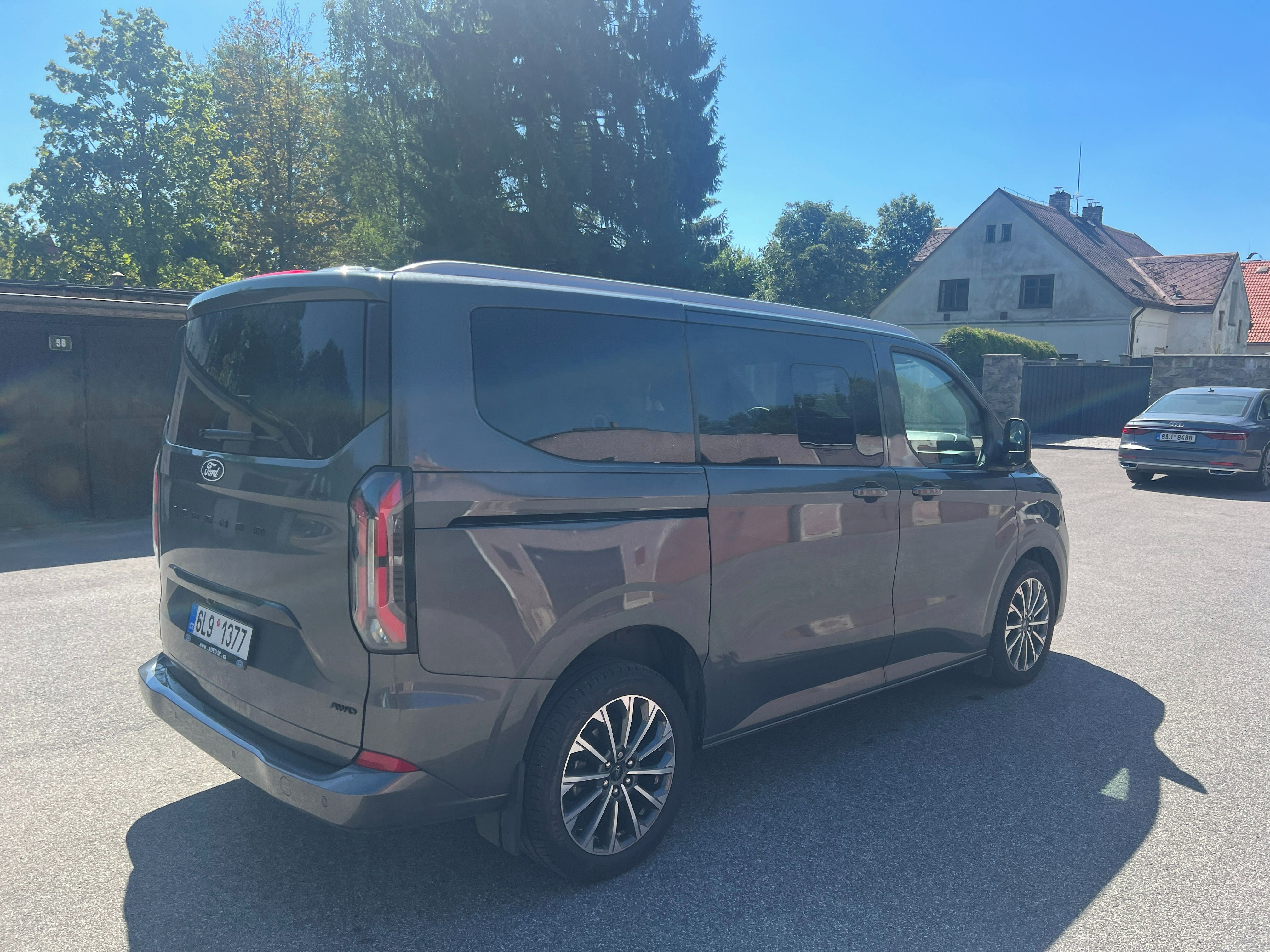 Ford Tourneo Custom, TITANIUM X AWD L1 Webasto - fotka 5