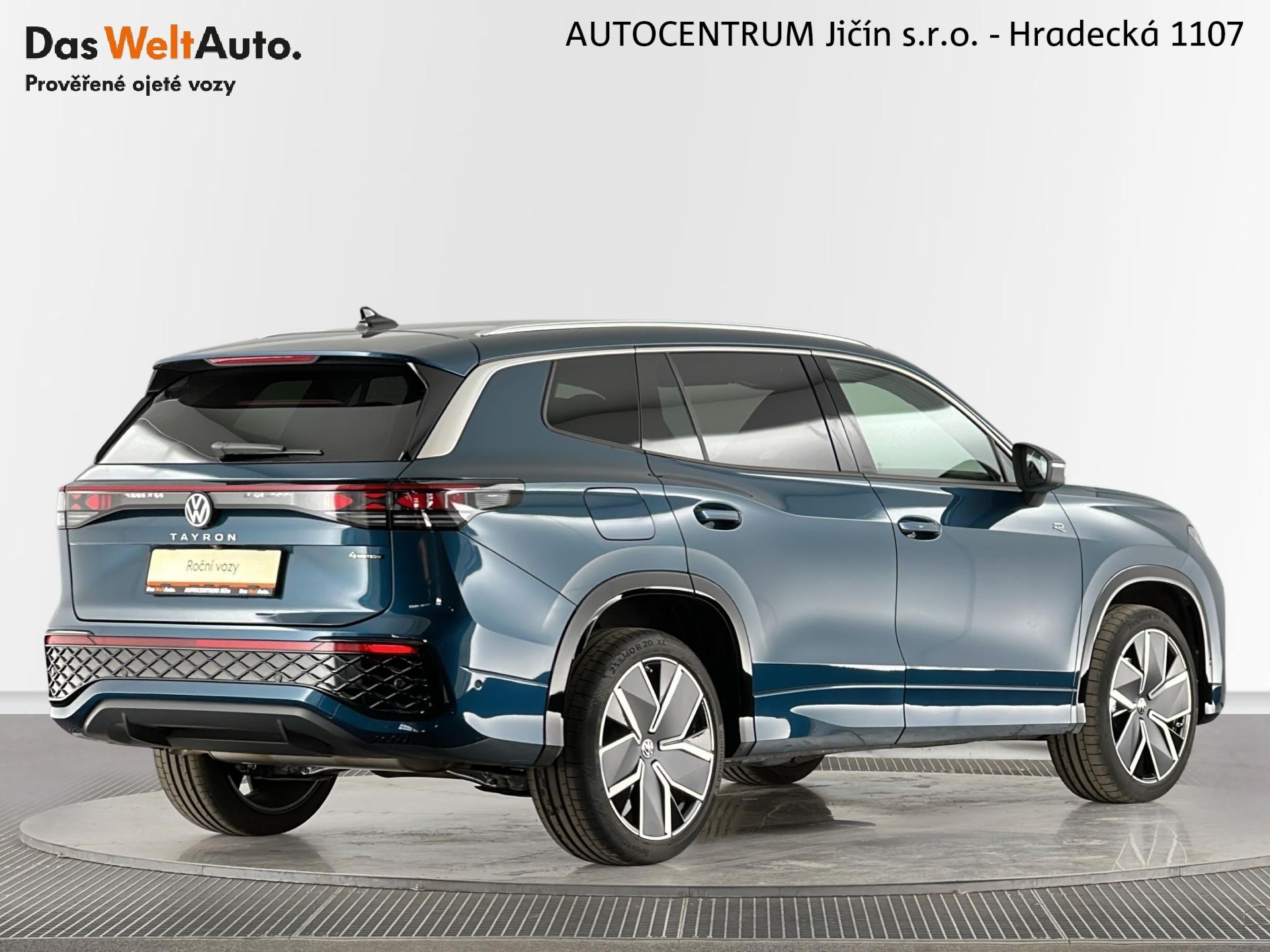 Volkswagen Tayron, R-Line 2.0 TSI 195kW 4Motion D - fotka 2