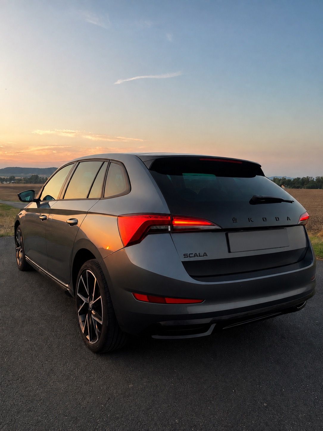 Škoda Scala, Monte Carlo 1.6tdi 85kw - fotka 4