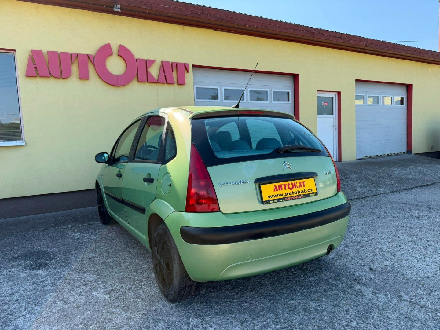 Citroën C3, 1.1i Koup v ČR/2.MAJ - fotka 5