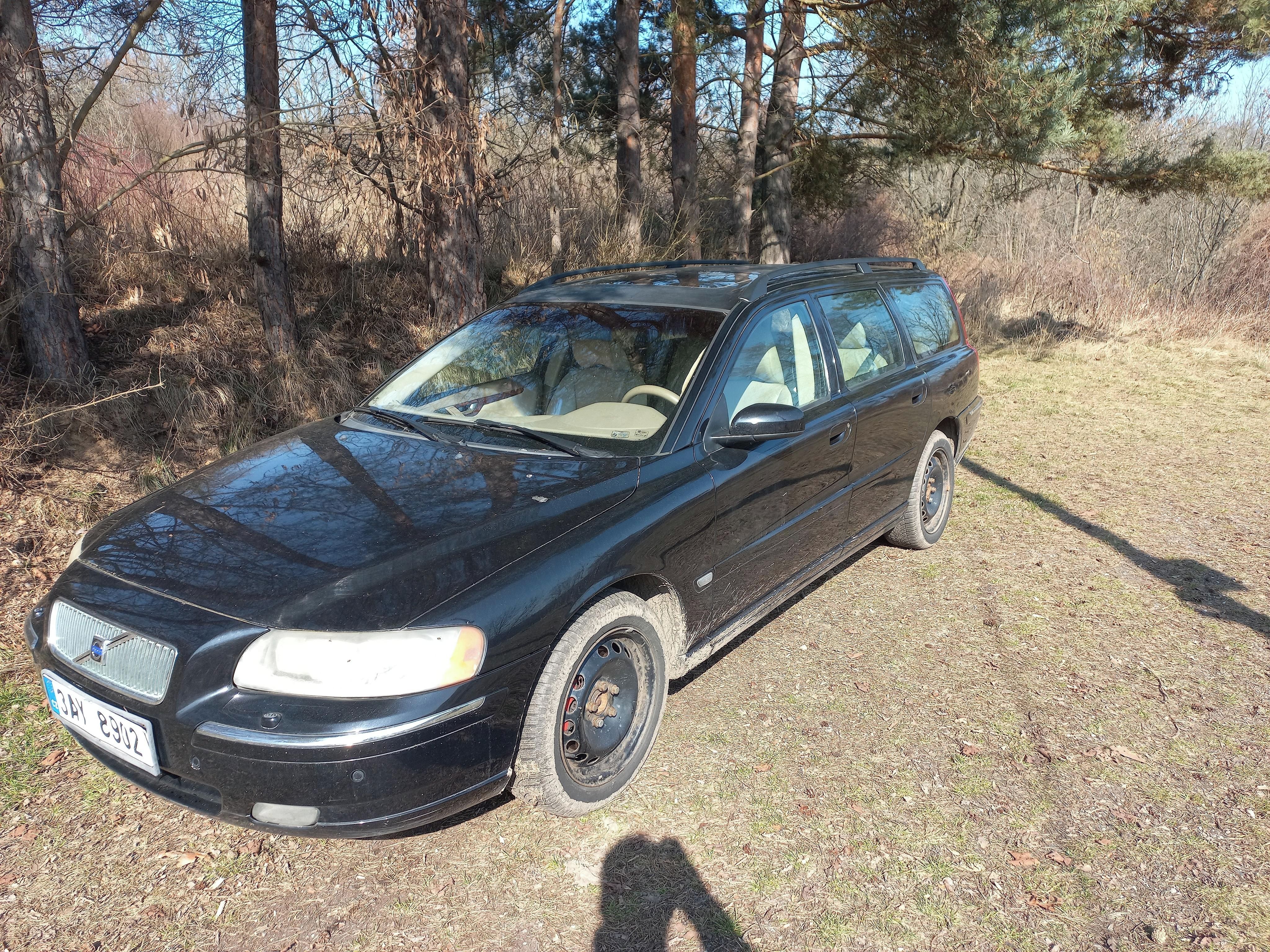 Volvo V70 - fotka 3