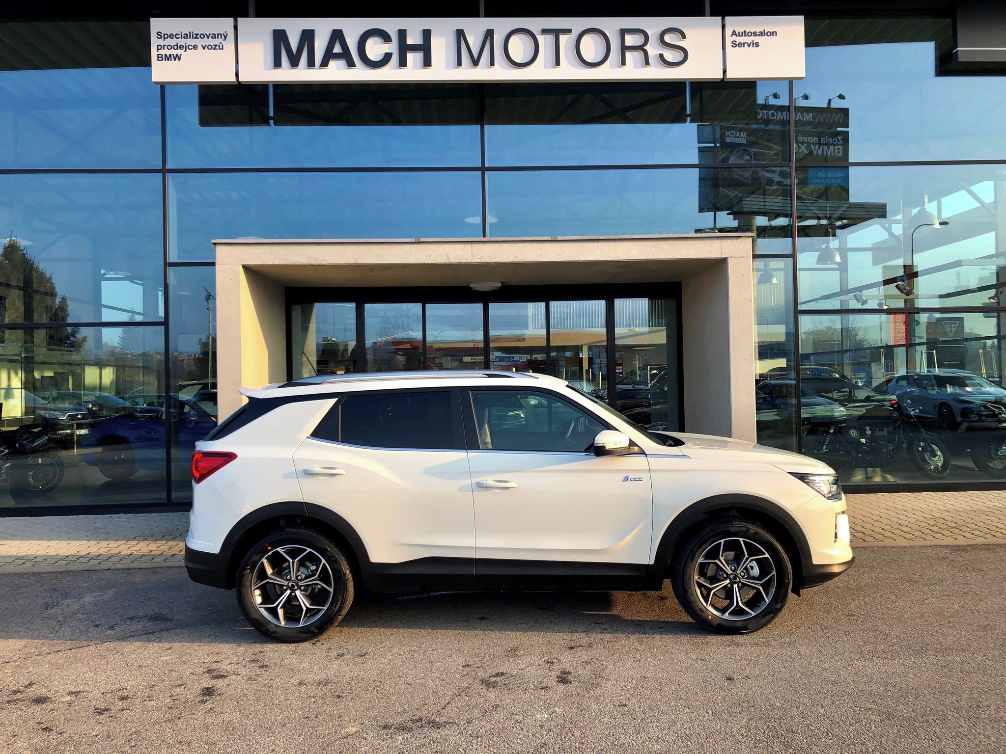 KGM Korando, Smart 1.5 AWD A6 - fotka 5