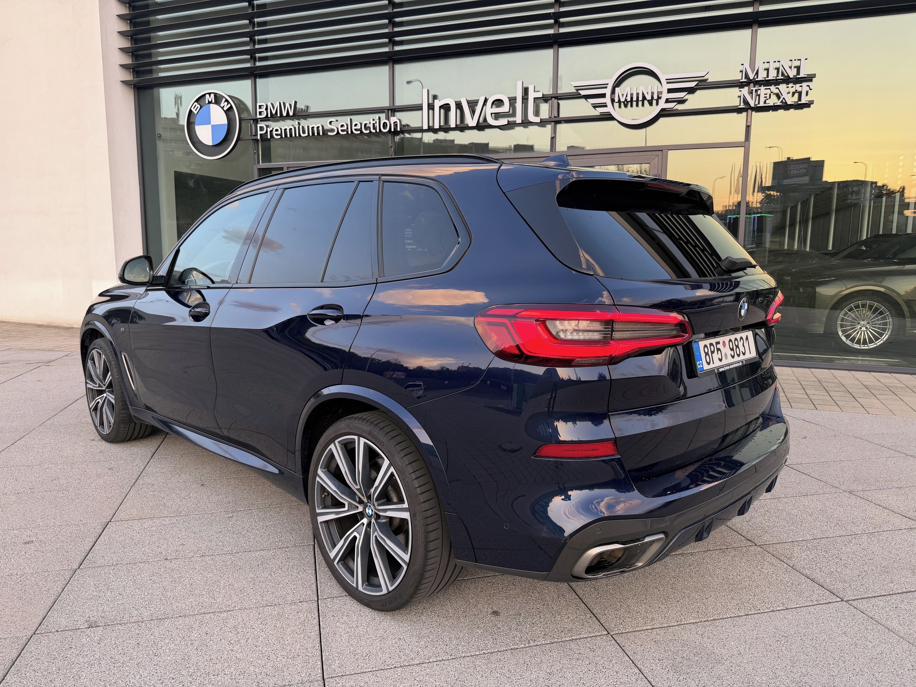 BMW X5, BMW X5 M50i xDrive (G05) - fotka 4