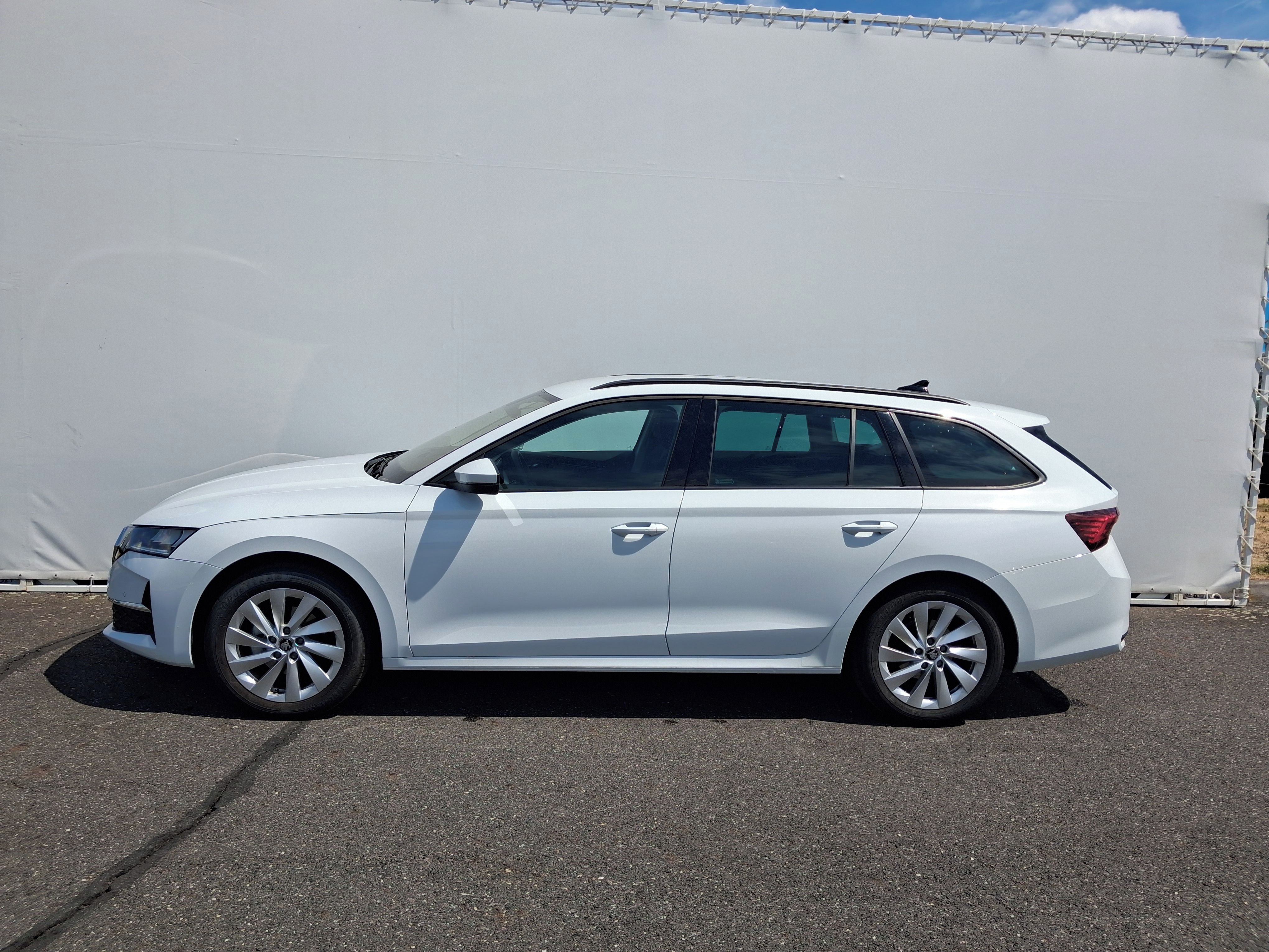 Škoda Octavia, 1.5 TSI 110 KW Selection - fotka 3