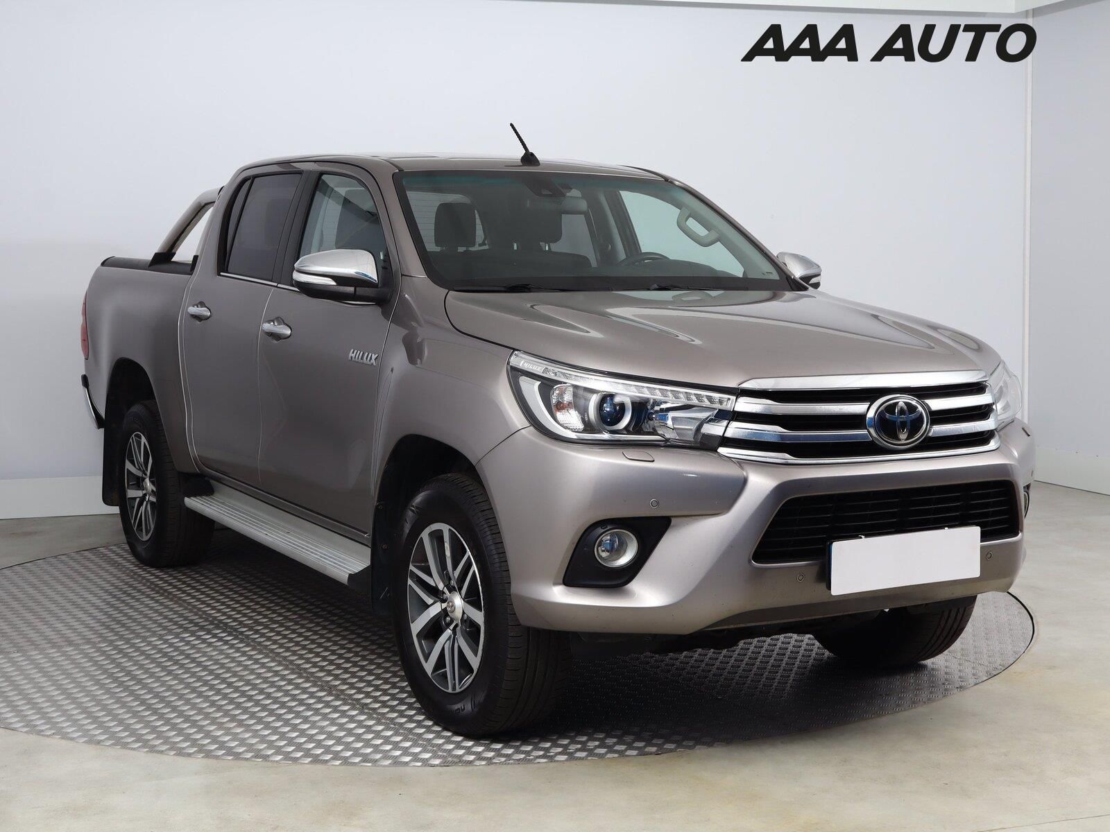 Toyota Hilux, 2.4 D-4D, Executive, 4X4