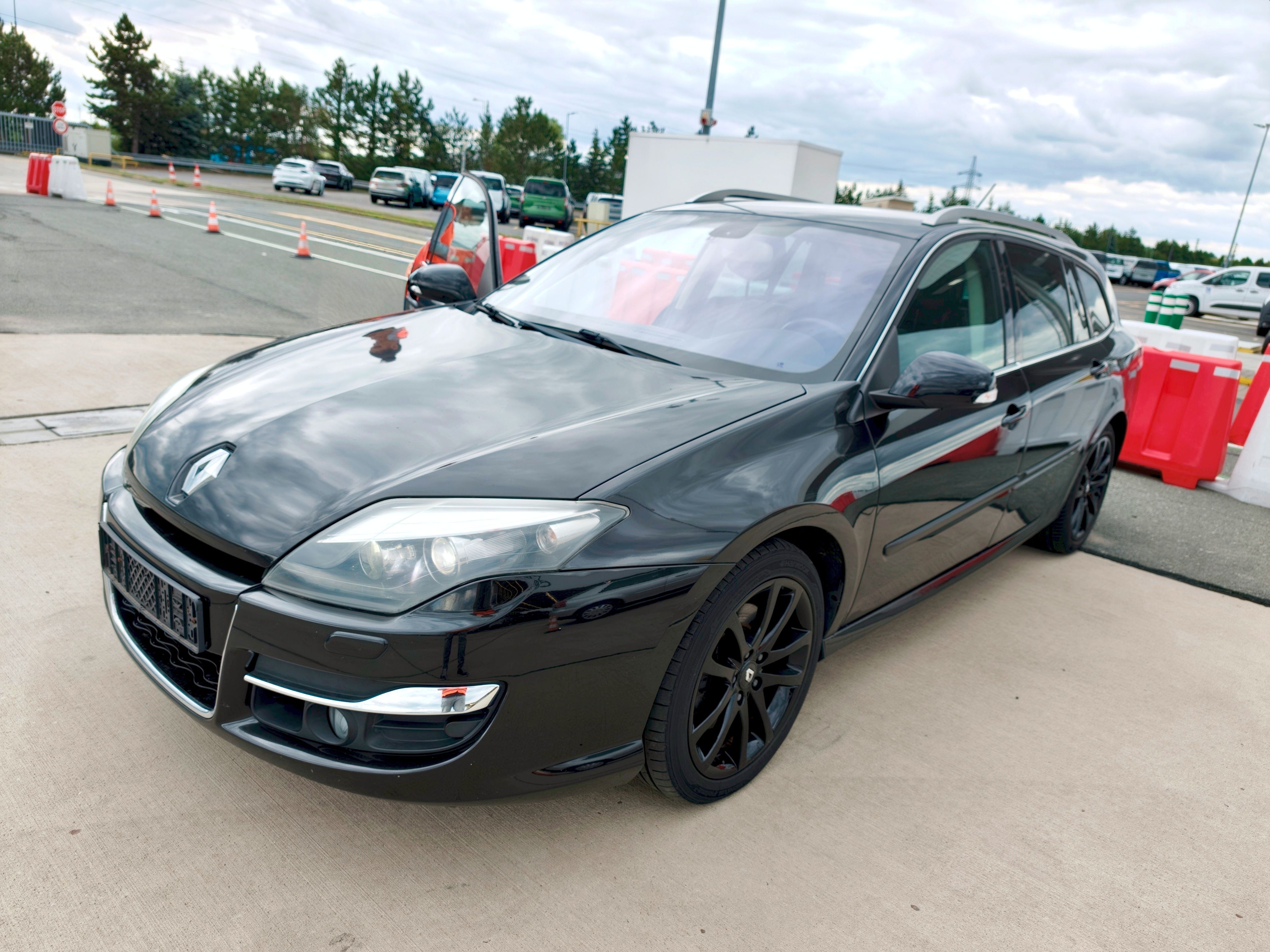 Renault Laguna, 2.0 dCI GT - 4Control,Tažné