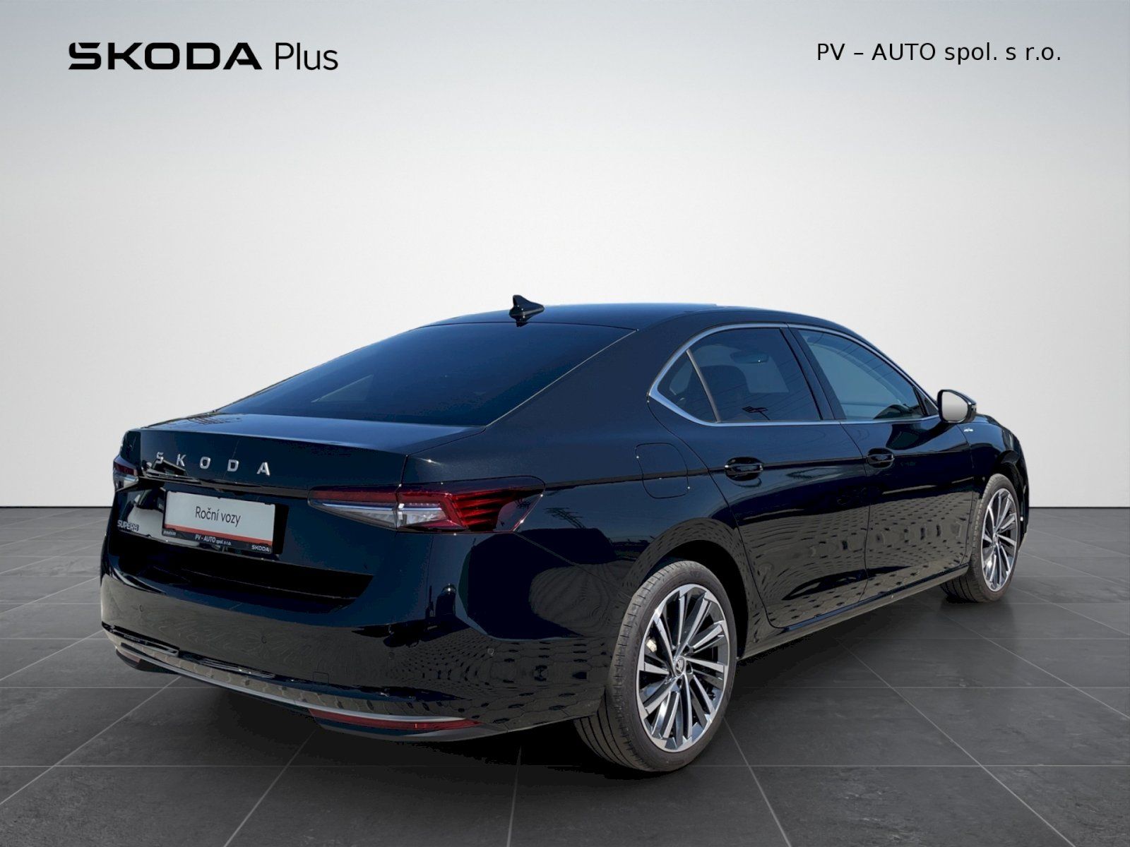 Škoda Superb, 2.0 TDI 110kW L&K DSG - fotka 2