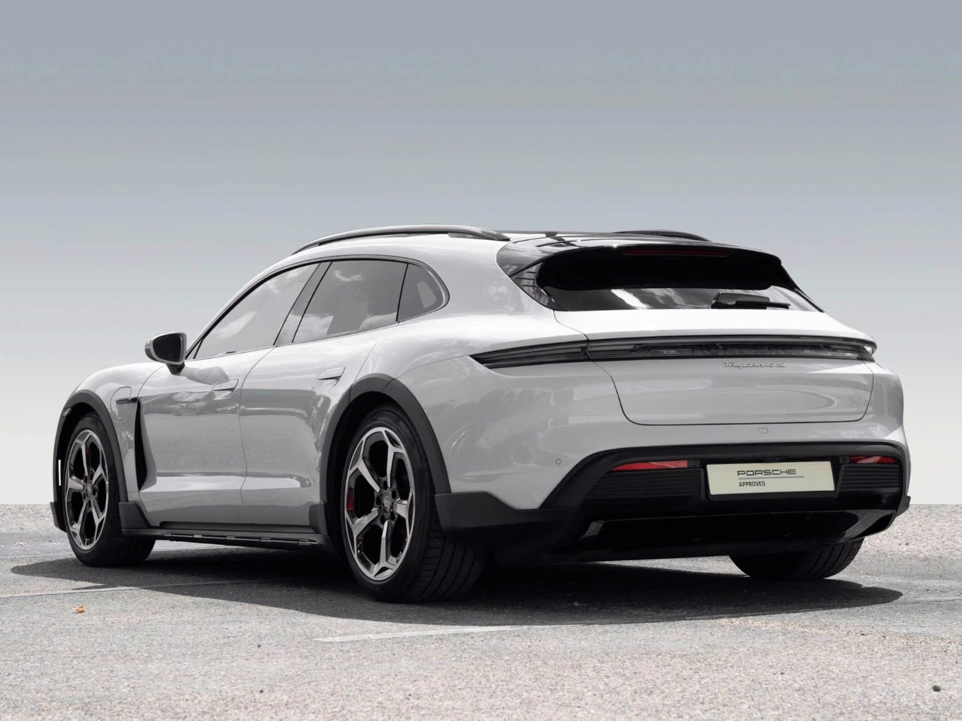Porsche Taycan, 4S Cross Turismo BOSE Matrix - fotka 4