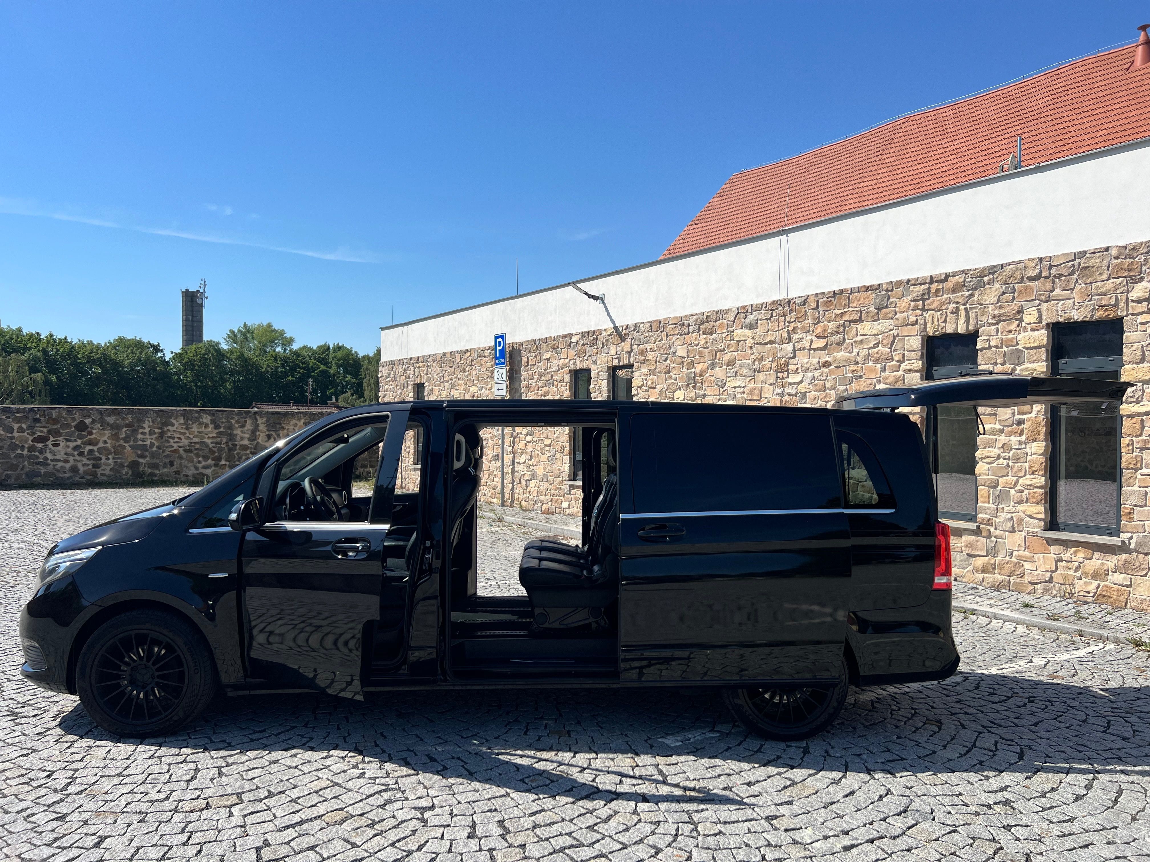 Mercedes-Benz Třídy V, Mercedes v220d w447 Extra long - fotka 6