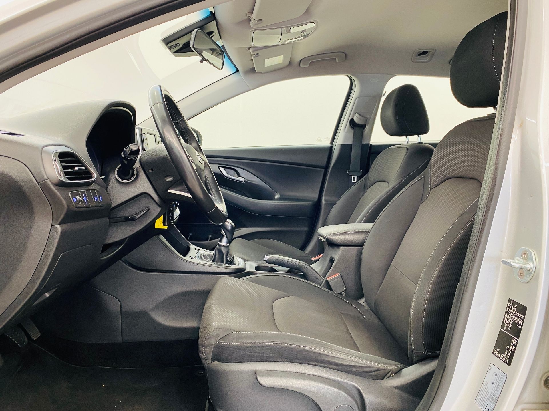 Hyundai i30, 1.4T-GDi 103kW - fotka 5