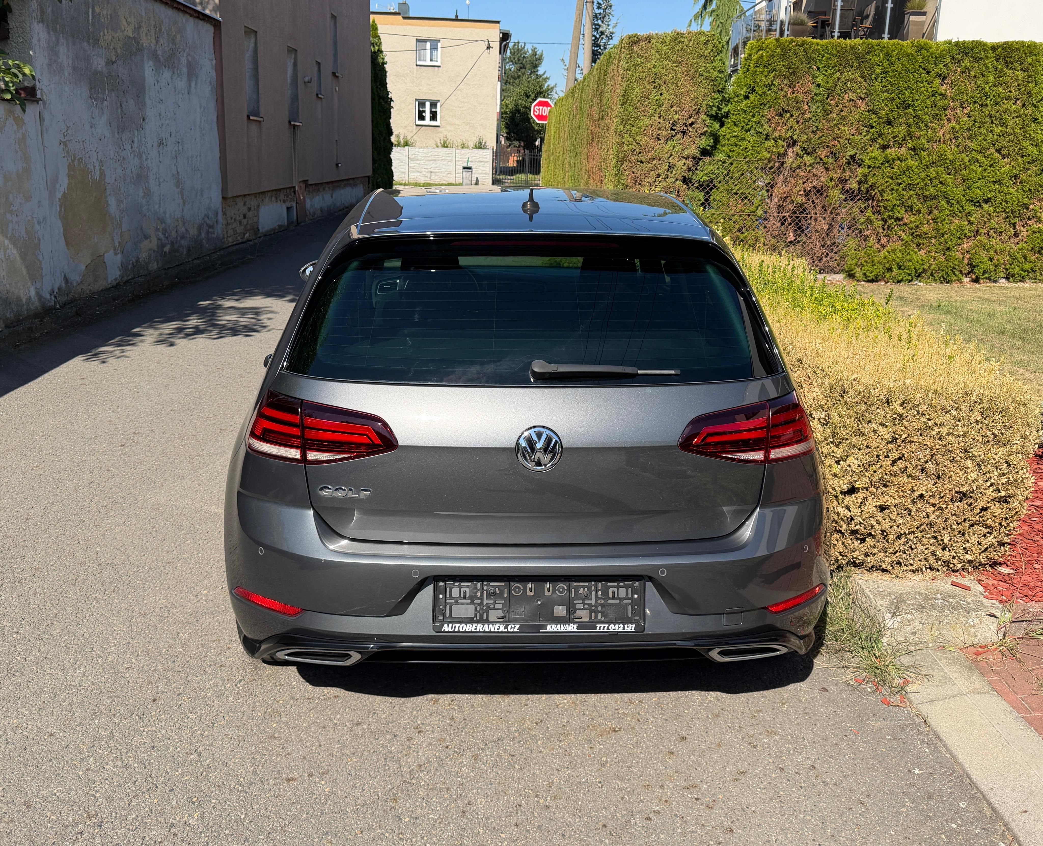 Volkswagen Golf - fotka 5