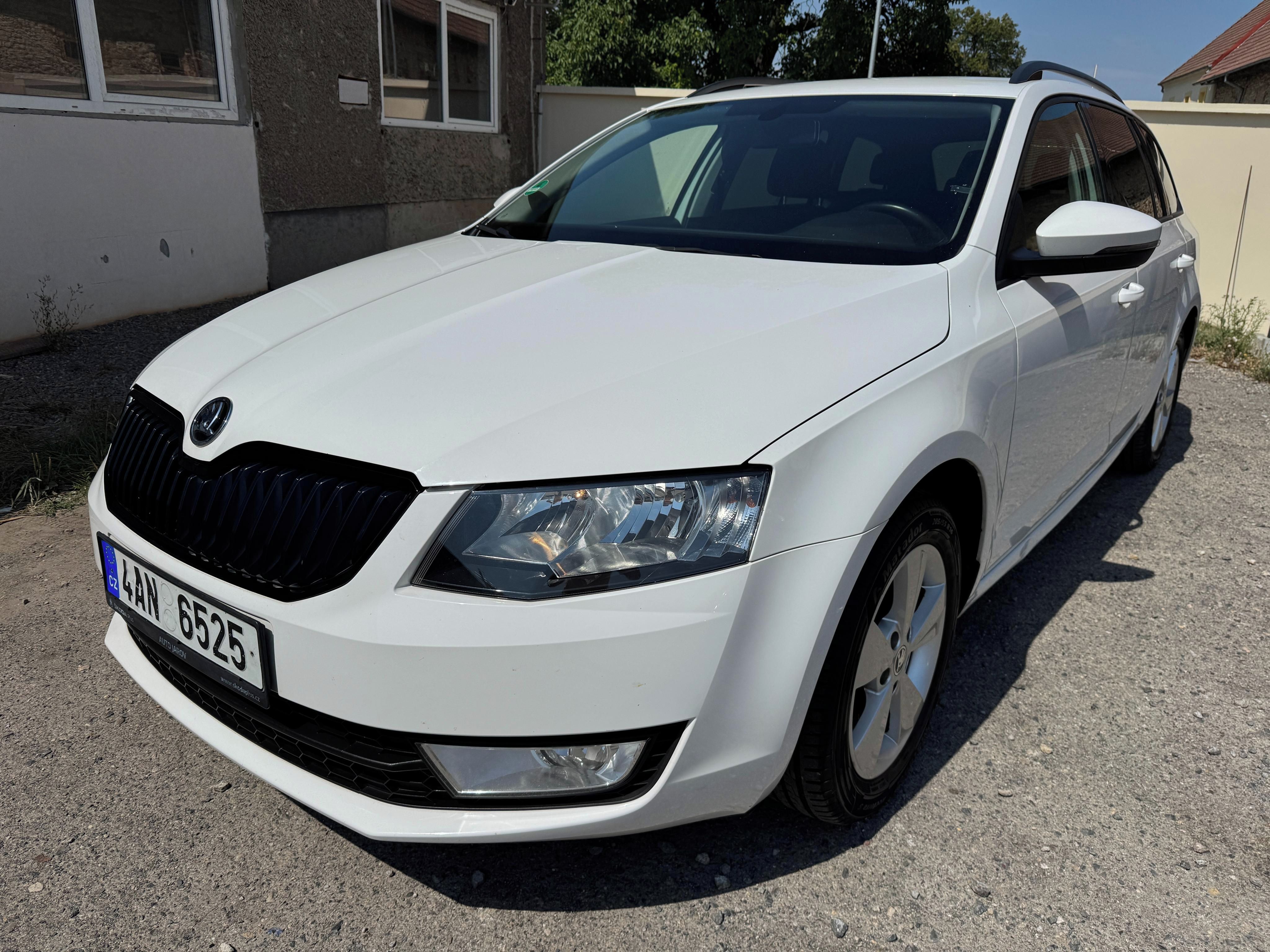 Škoda Octavia, III 1.2 TSI 77KW ELEGANCE CZ - fotka 3