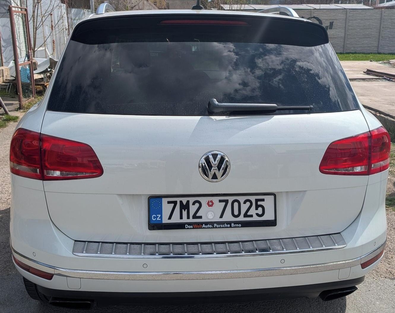 Volkswagen Touareg, 3.0TDi R,vzduch,servis,odpočet - fotka 4
