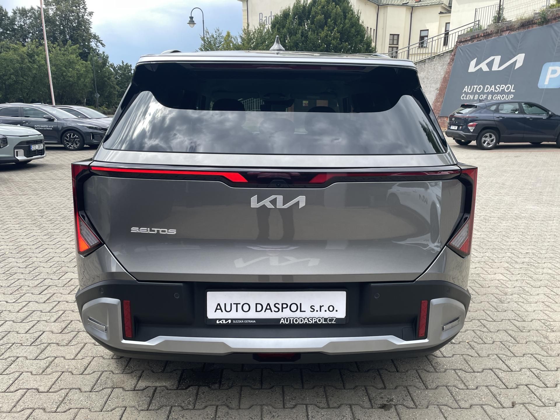 Kia Seltos, 4x2  7DCT EXCLUSIVE Design - fotka 4