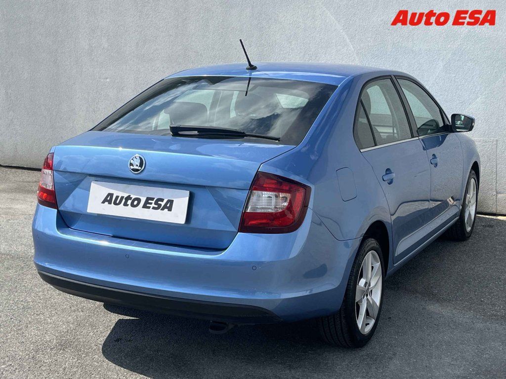 Škoda Rapid, 1.0TSi,1.maj,ČR - fotka 4