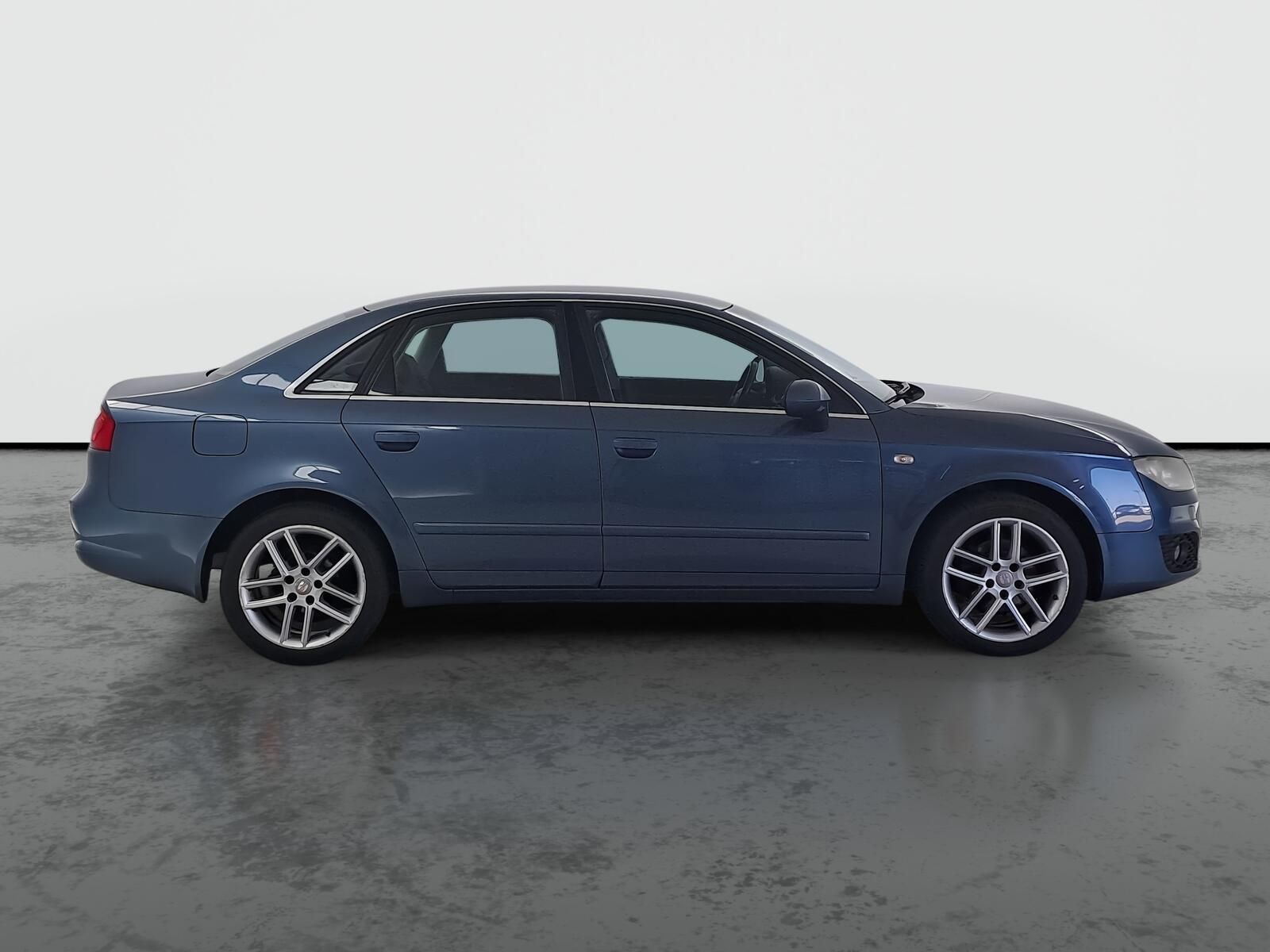 Seat Exeo, 2.0 TDI, Automatická klima - fotka 6