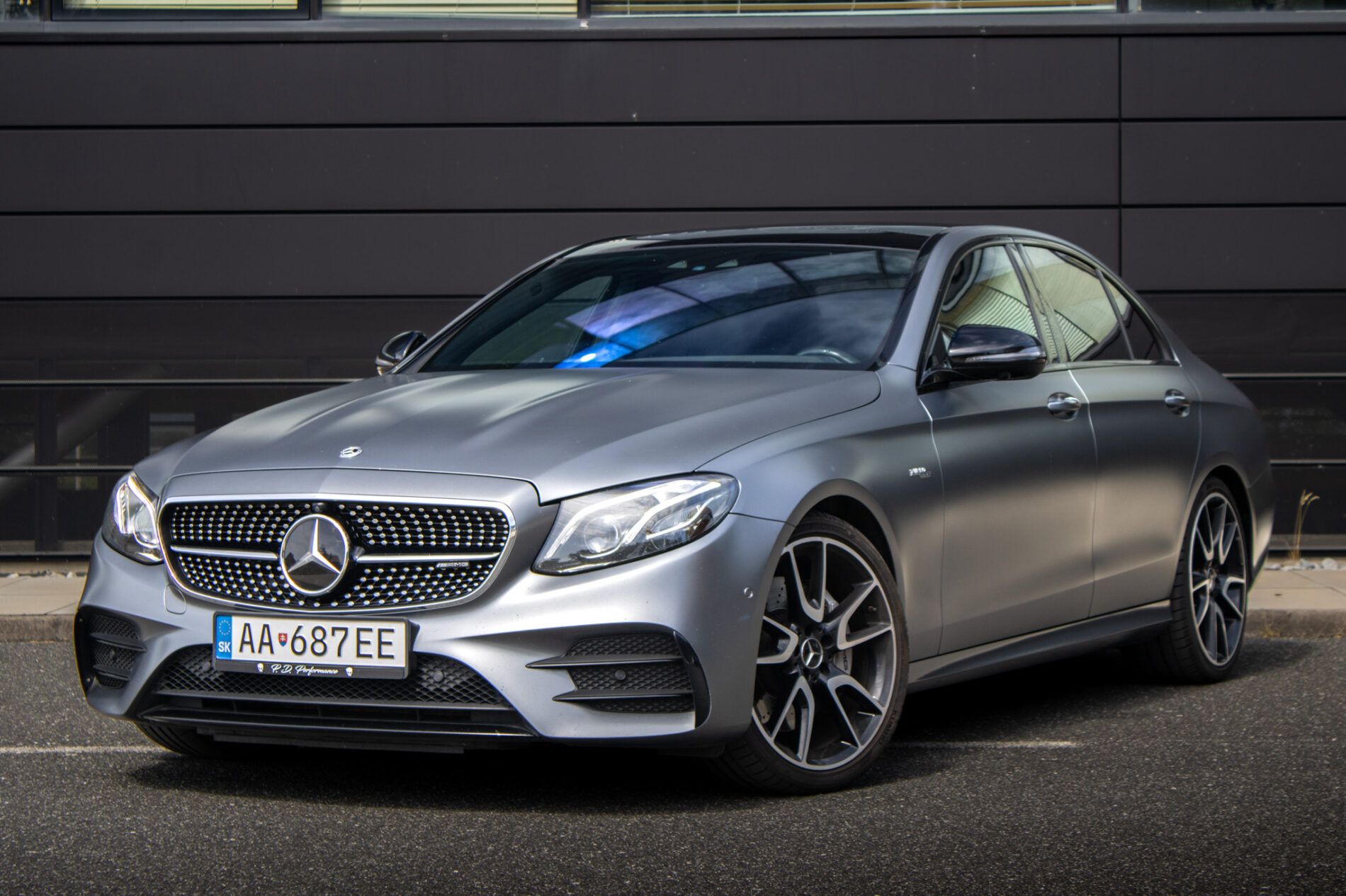 Mercedes-Benz, E trieda