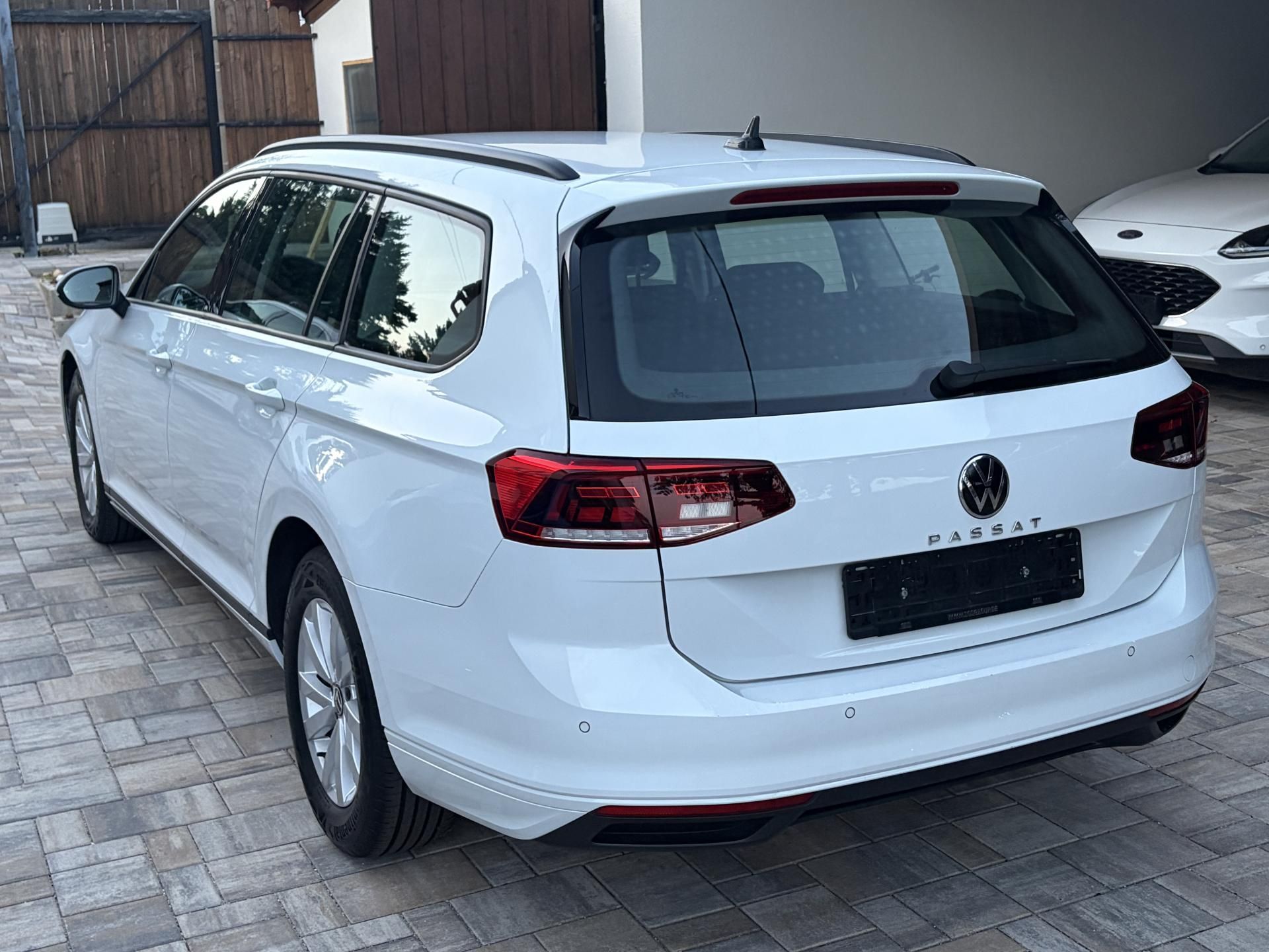 Volkswagen Passat Variant, 2.0 Tdi 122 hp - fotka 2