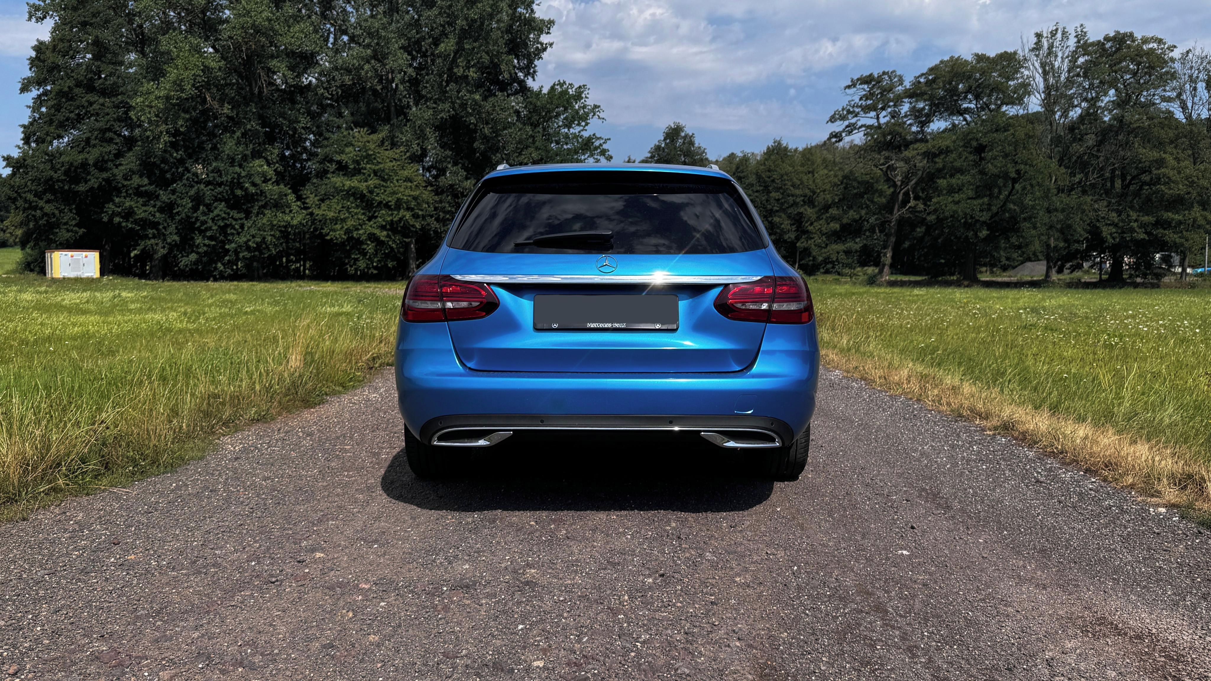 Mercedes-Benz Třídy C, C300d, Biturbo, 9G-Tronic - fotka 4