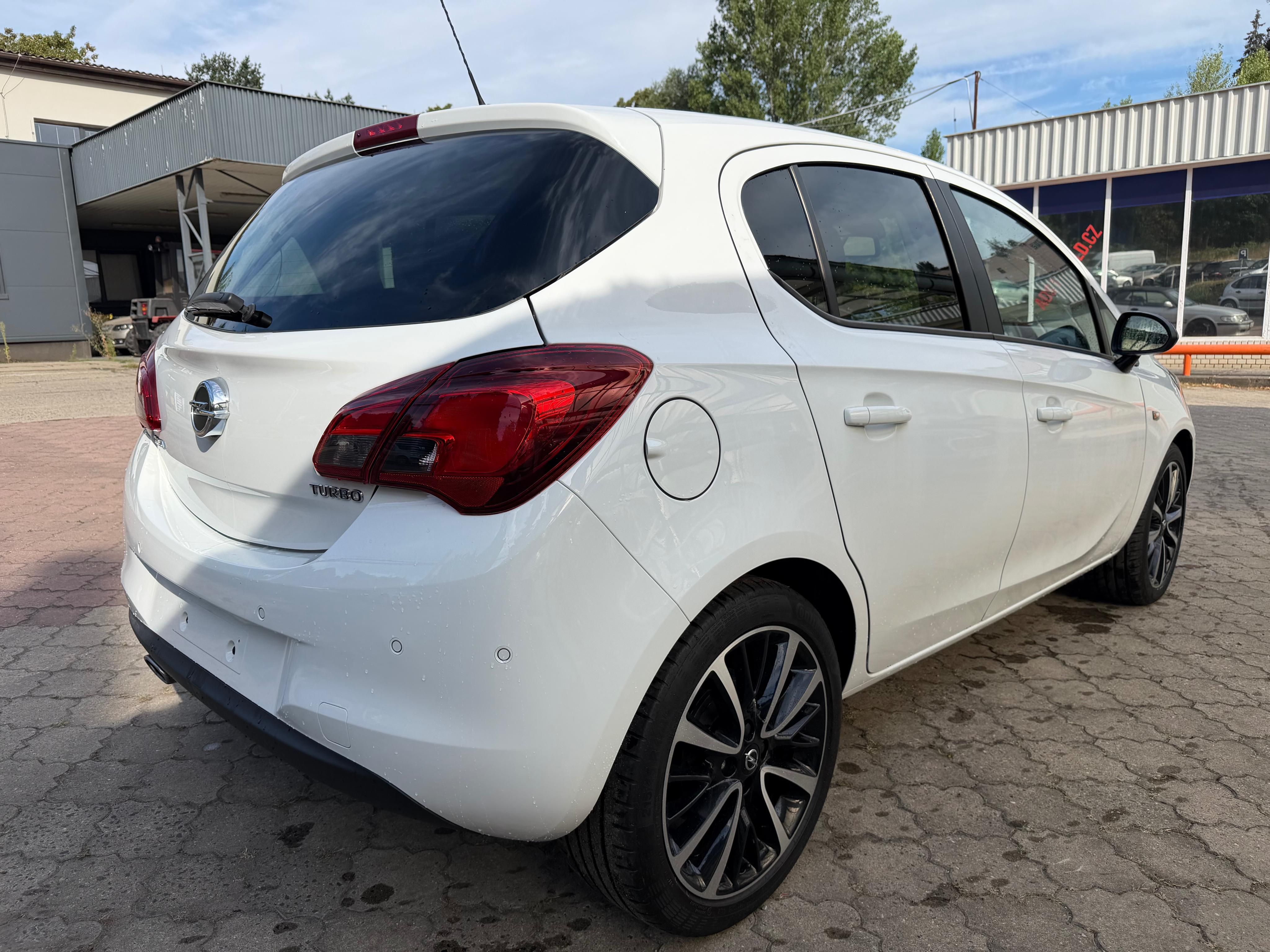 Opel Corsa, 1,0 Turbo - fotka 4