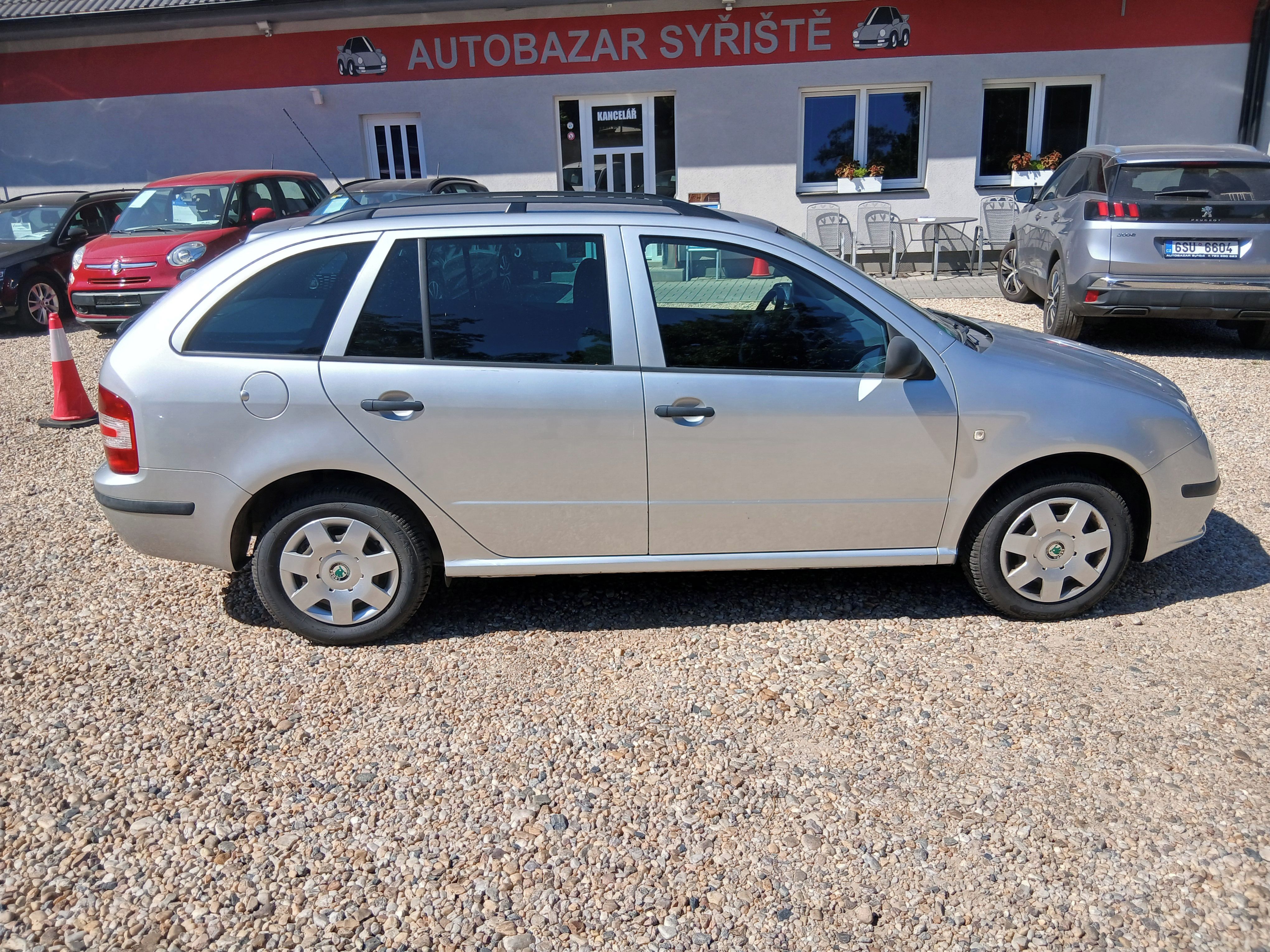 Škoda Fabia, 1.4i 16V 55KW Kombi Klima - fotka 4