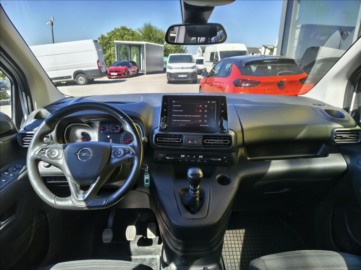Opel Combo, 1,5 CDTi Elegance Plus 96kw - fotka 3