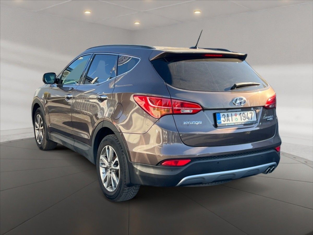 Hyundai Santa Fe, 2,2 CRDI 4x4 Premium - fotka 5