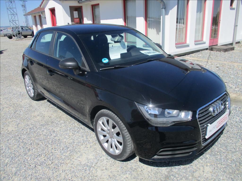 Audi A1, 1,2 TSi,klima,Navi,serv.kn.