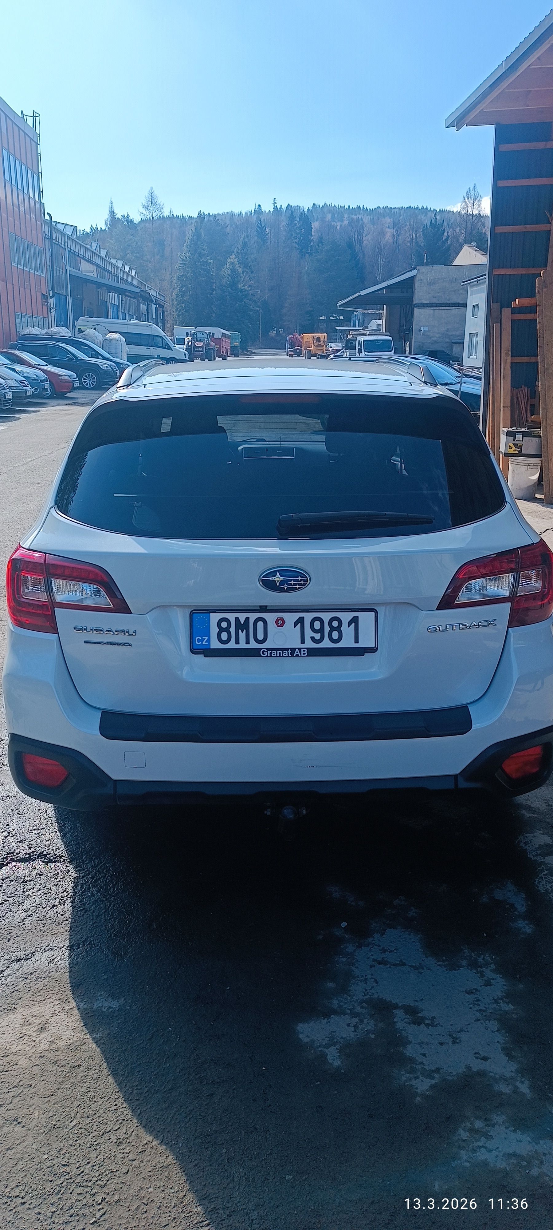 Subaru Outback, 2,5i Active - fotka 4
