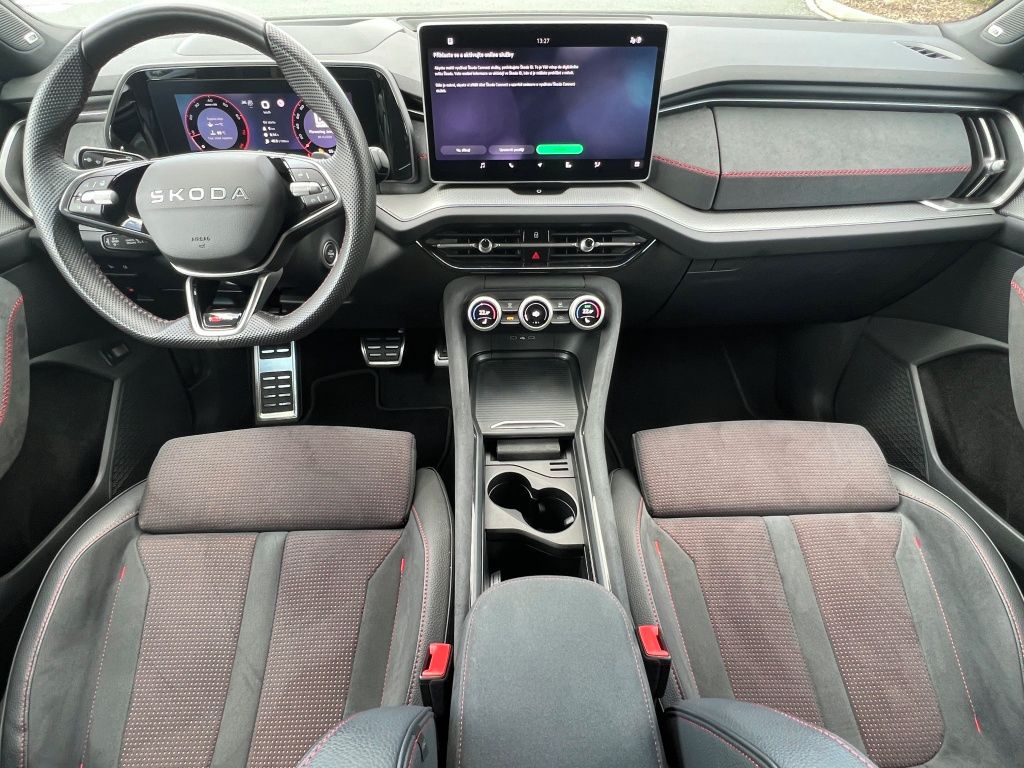 Škoda Kodiaq, RS 2.0 TSi 195 kW - fotka 6
