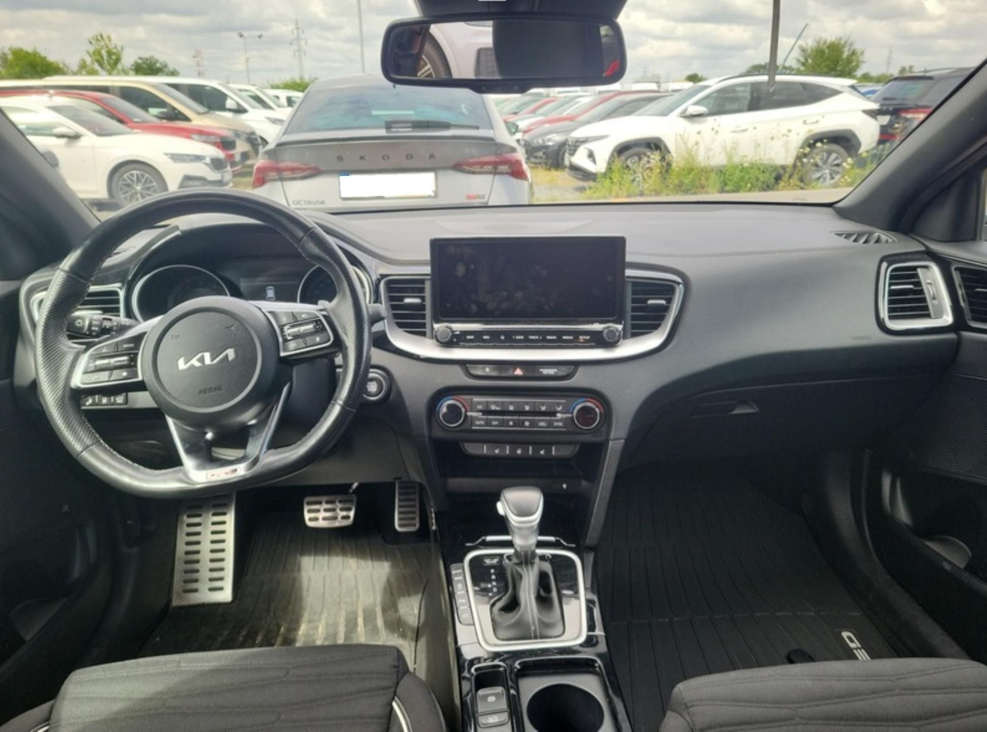 Kia Cee´d, 1.5T-GDi 118kW GT LINE AUTOMAT - fotka 5