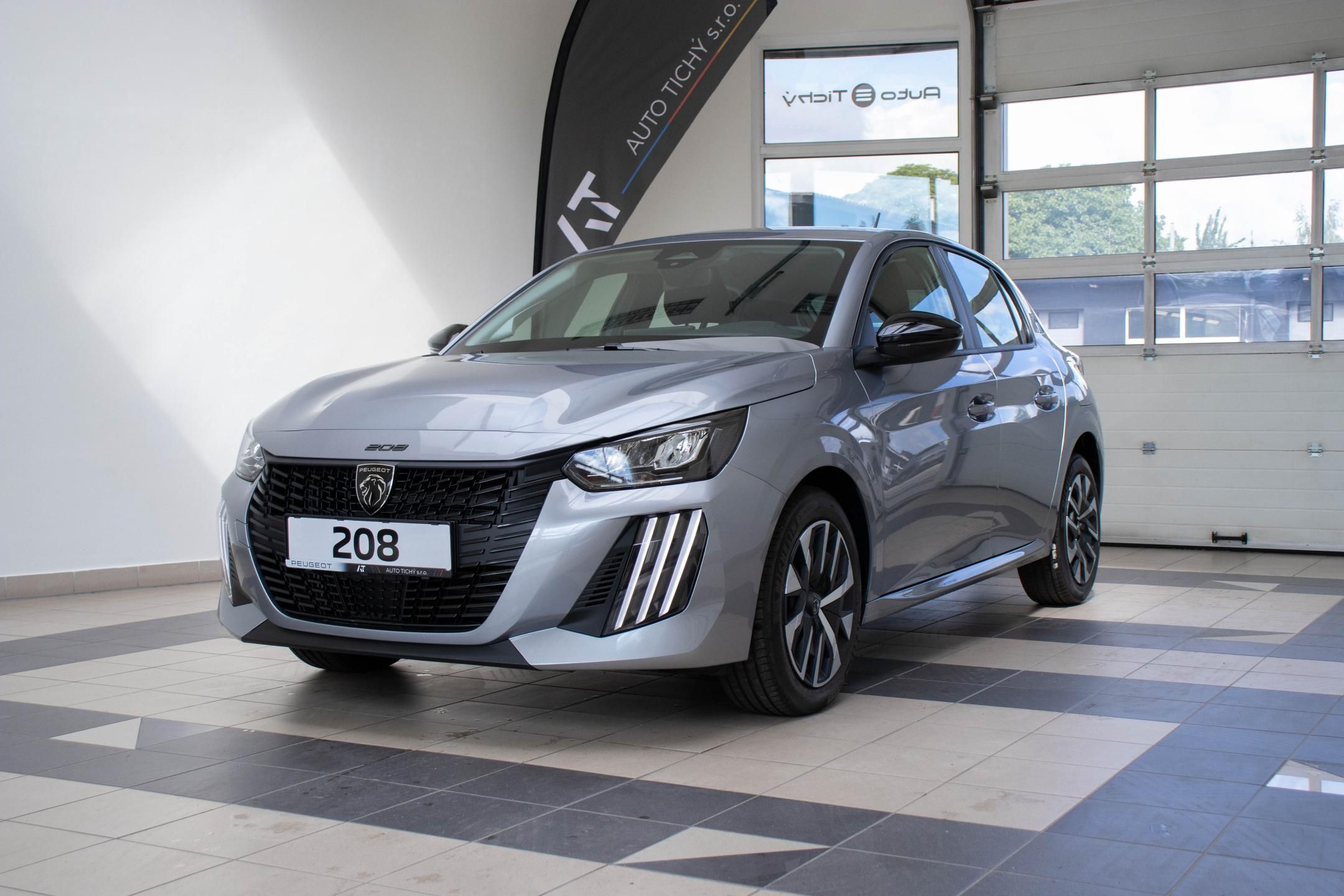Peugeot 208, STYLE Turbo 100 MAN6