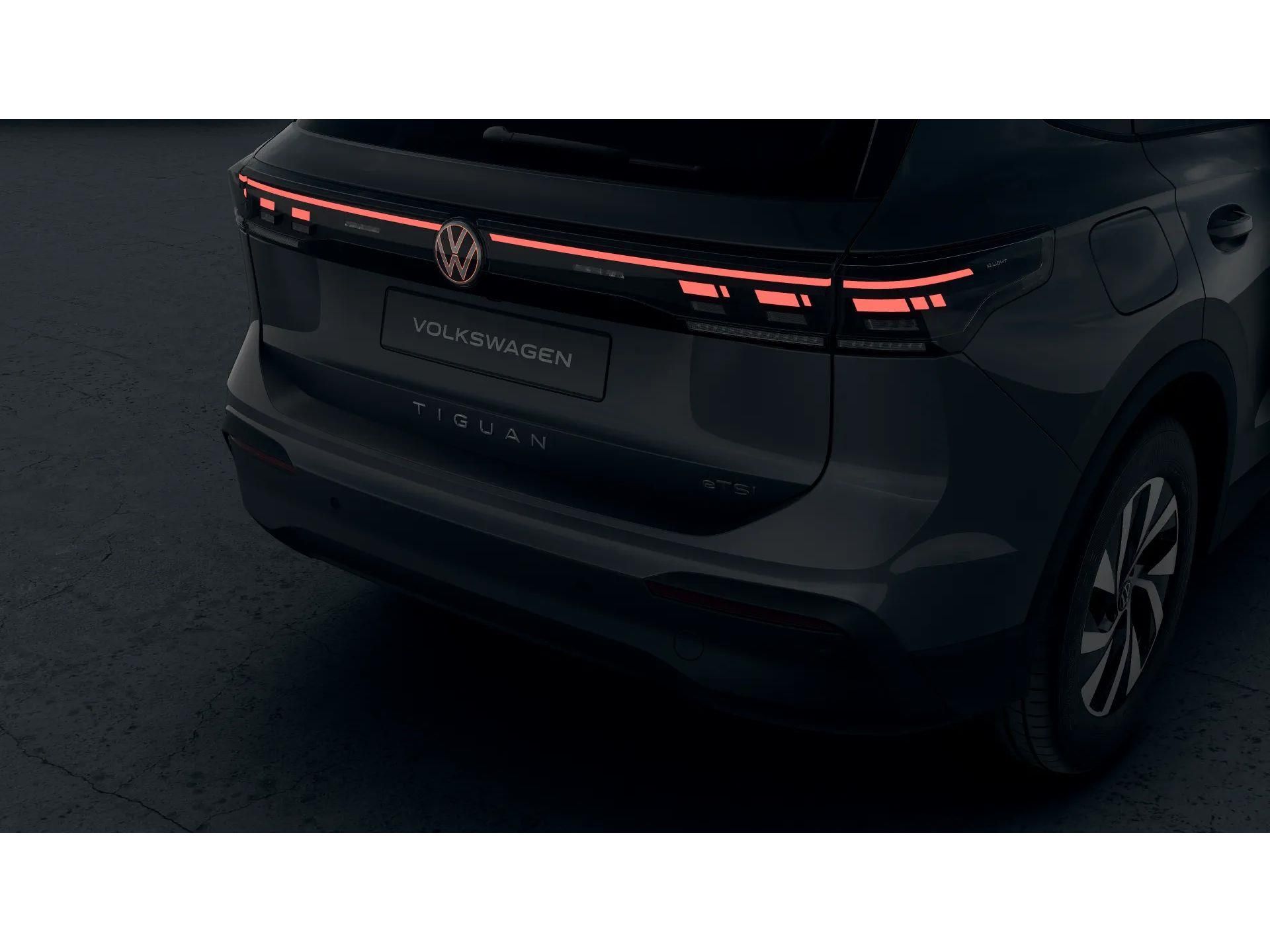 Volkswagen Tiguan, 1.5 eTSi / 110 kW Love - fotka 4