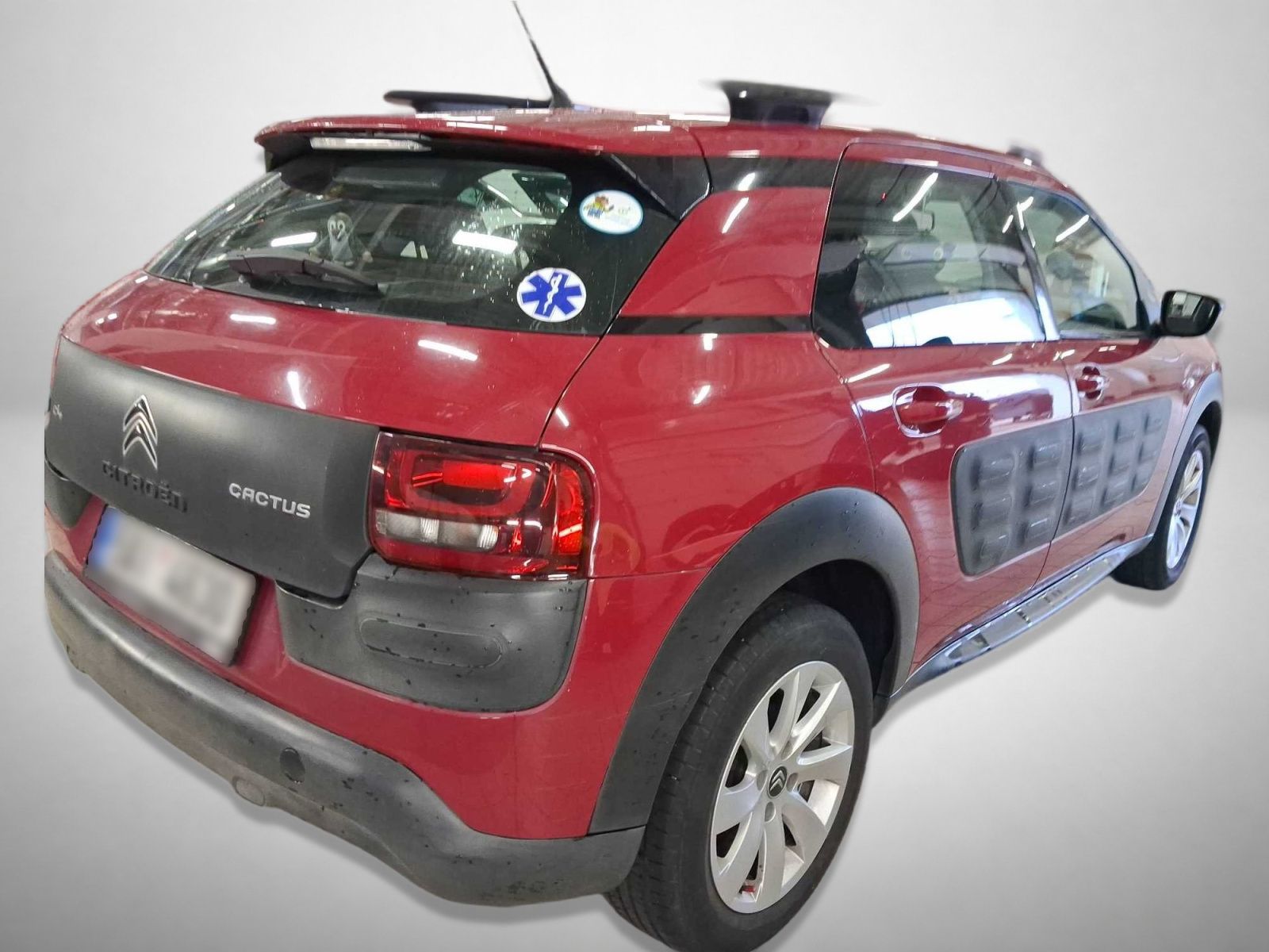 Citroën C4 Cactus, 1.6 BlueHDi, Tempomat - fotka 2
