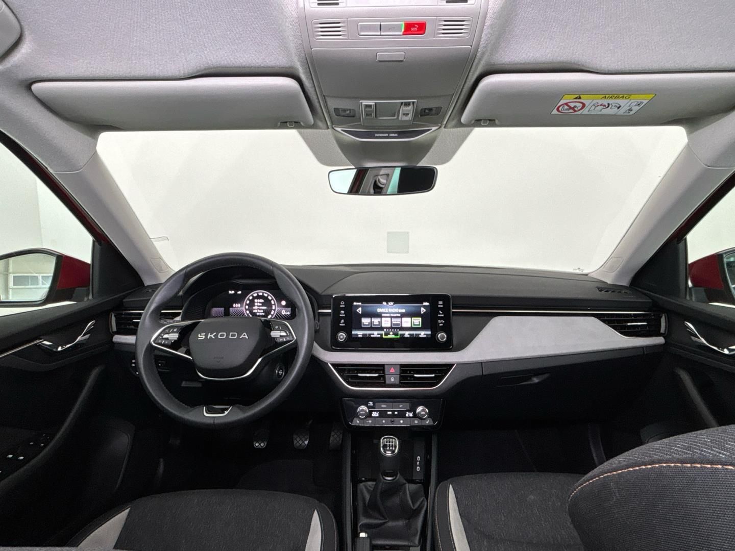 Škoda Kamiq, 1.0 TSI / 85 kW Top Selection - fotka 5
