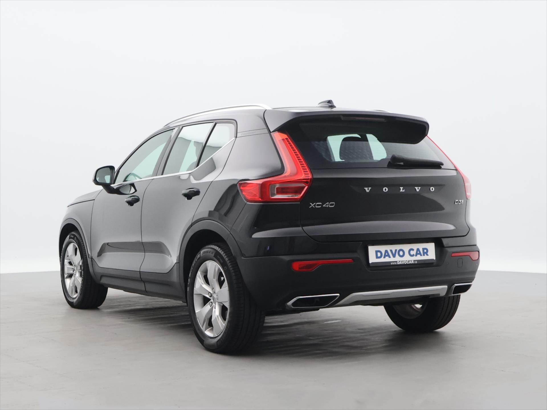 Volvo XC40, 2,0 D3 110kW Aut. Inscription - fotka 5