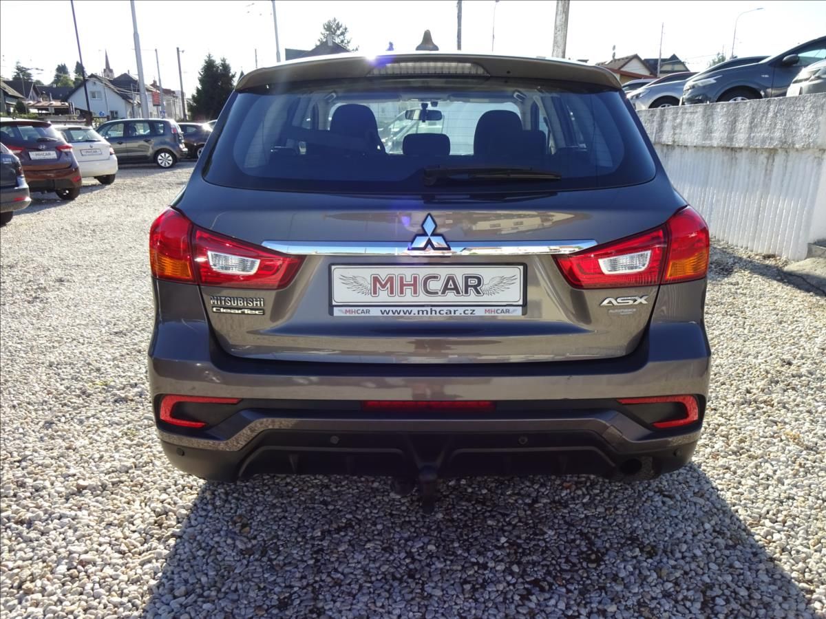 Mitsubishi ASX, 1,6 i 85kW - fotka 6