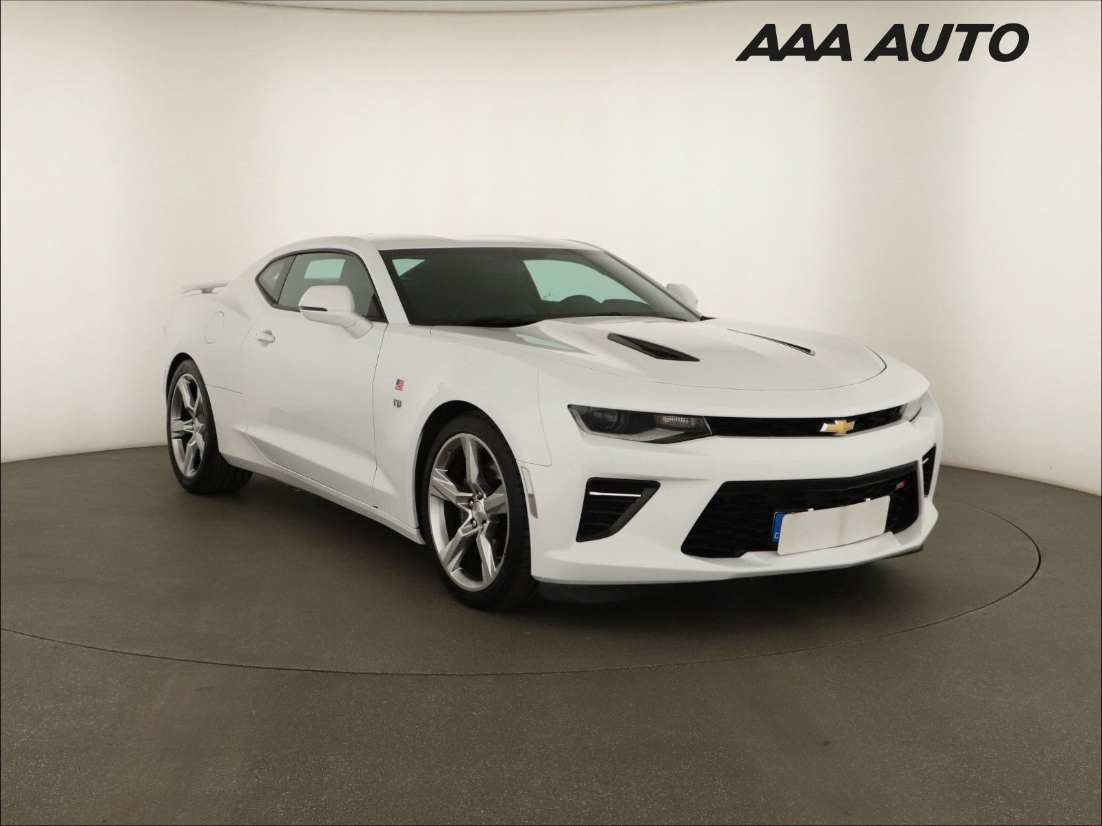 Chevrolet Camaro, 6.2 V8