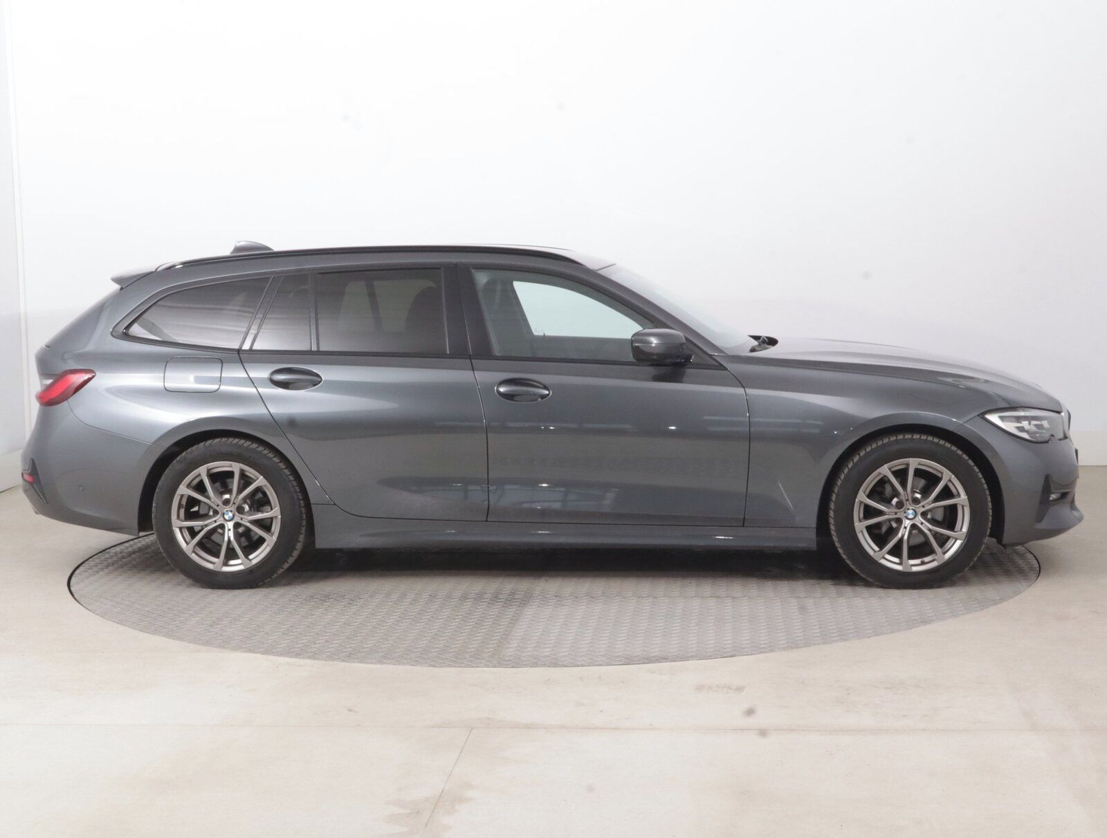 BMW Řada 3, 318 d, Automat, Serv.kniha - fotka 6