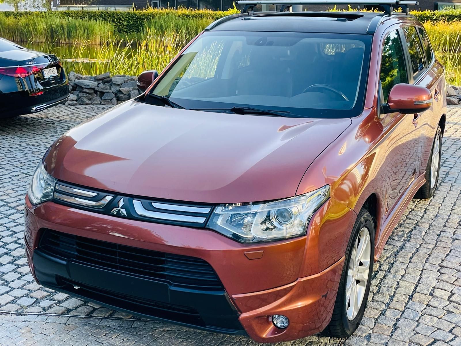 Mitsubishi Outlander, 2.2D 4x4 7MÍST KAMERA SERVISKA - fotka 3