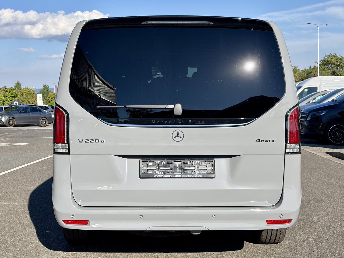 Mercedes-Benz Třídy V, 220d STYLE 4M L - fotka 6