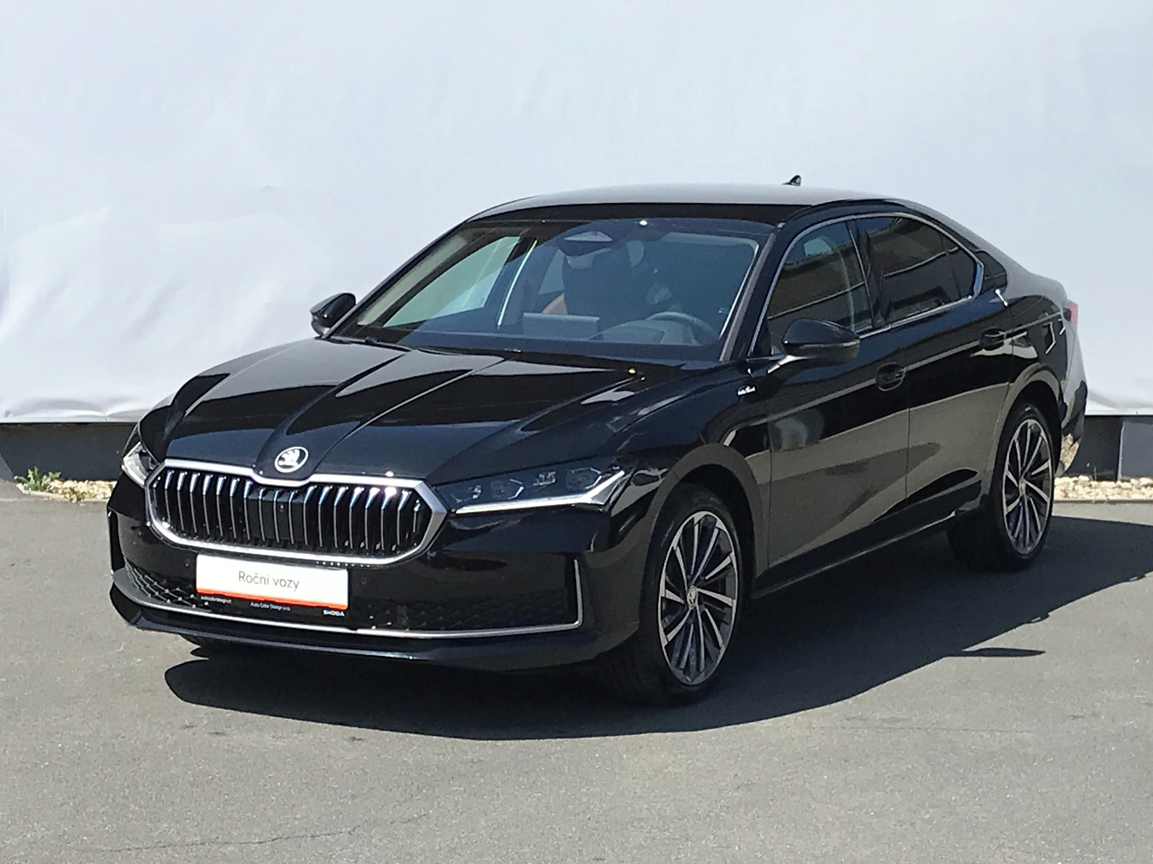 Škoda Superb, 4x4 142kW 7°DSG L&K+TAŽNÉ+DCC