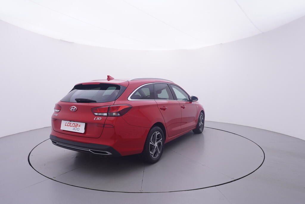 Hyundai i30, Smart 1.5 T-GDI 117 kW - fotka 5