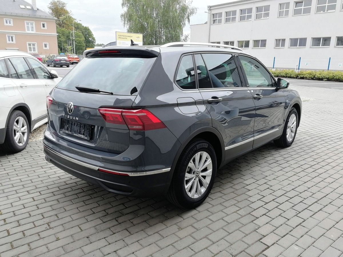 Volkswagen Tiguan, 2.0 TDi 110kW Life - fotka 4