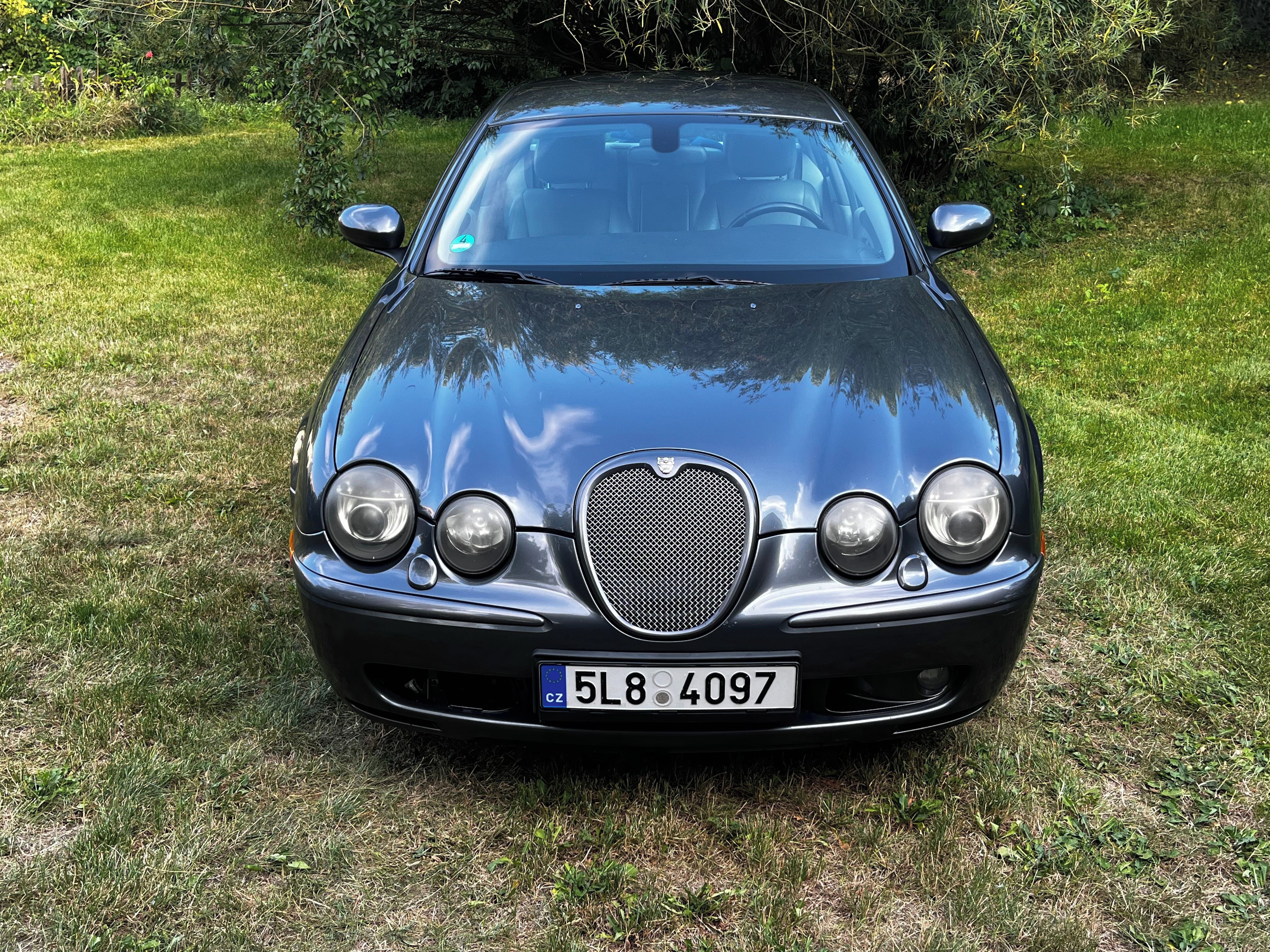 Jaguar S-Type, 4.2 V8 R - fotka 5